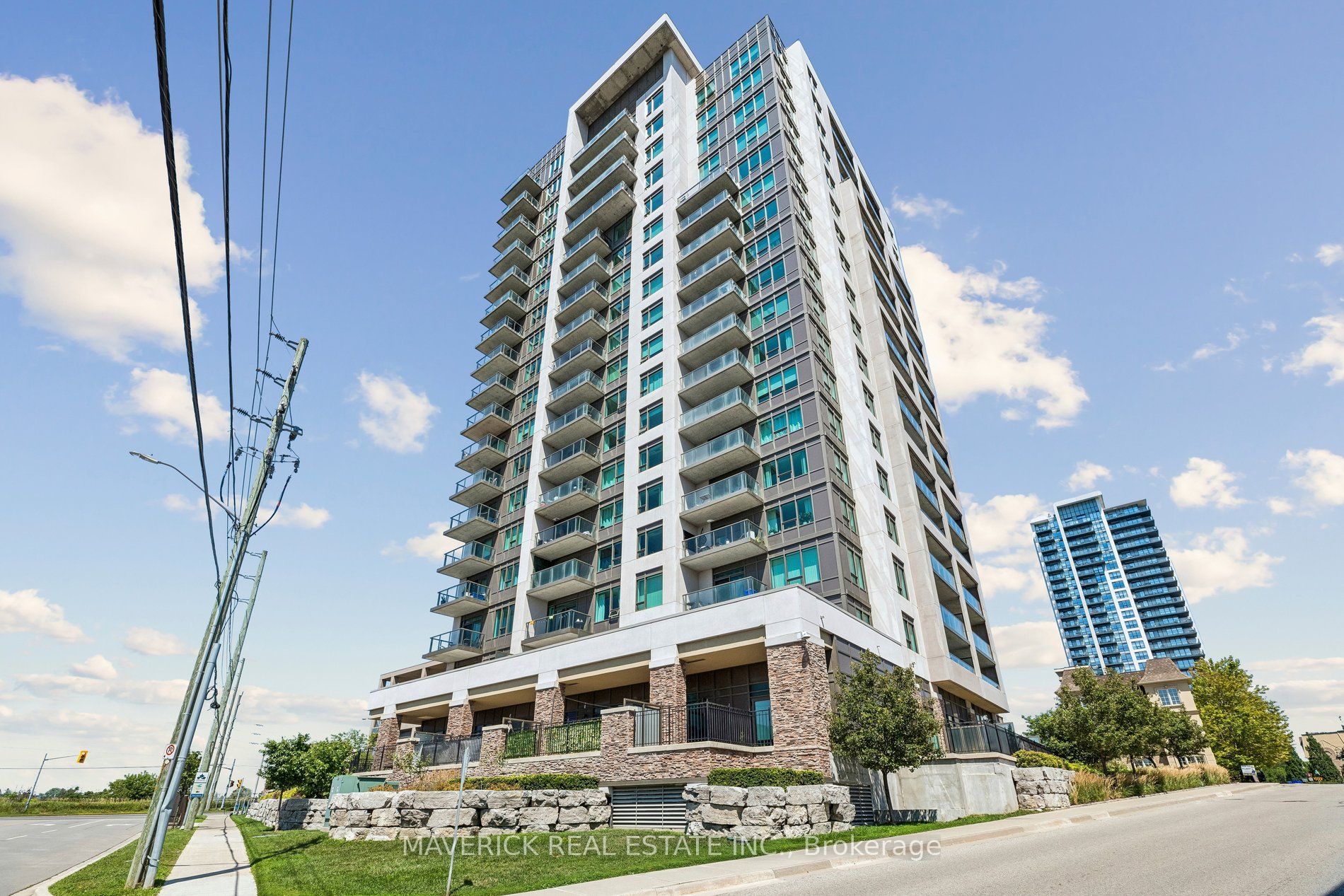 1215 Bayly Street 706, Pickering, ON L1W 0B4 photo 3