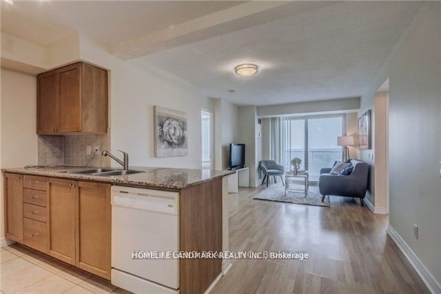 83 Borough Drive 1214, Toronto, ON M1P 5E4 photo 2