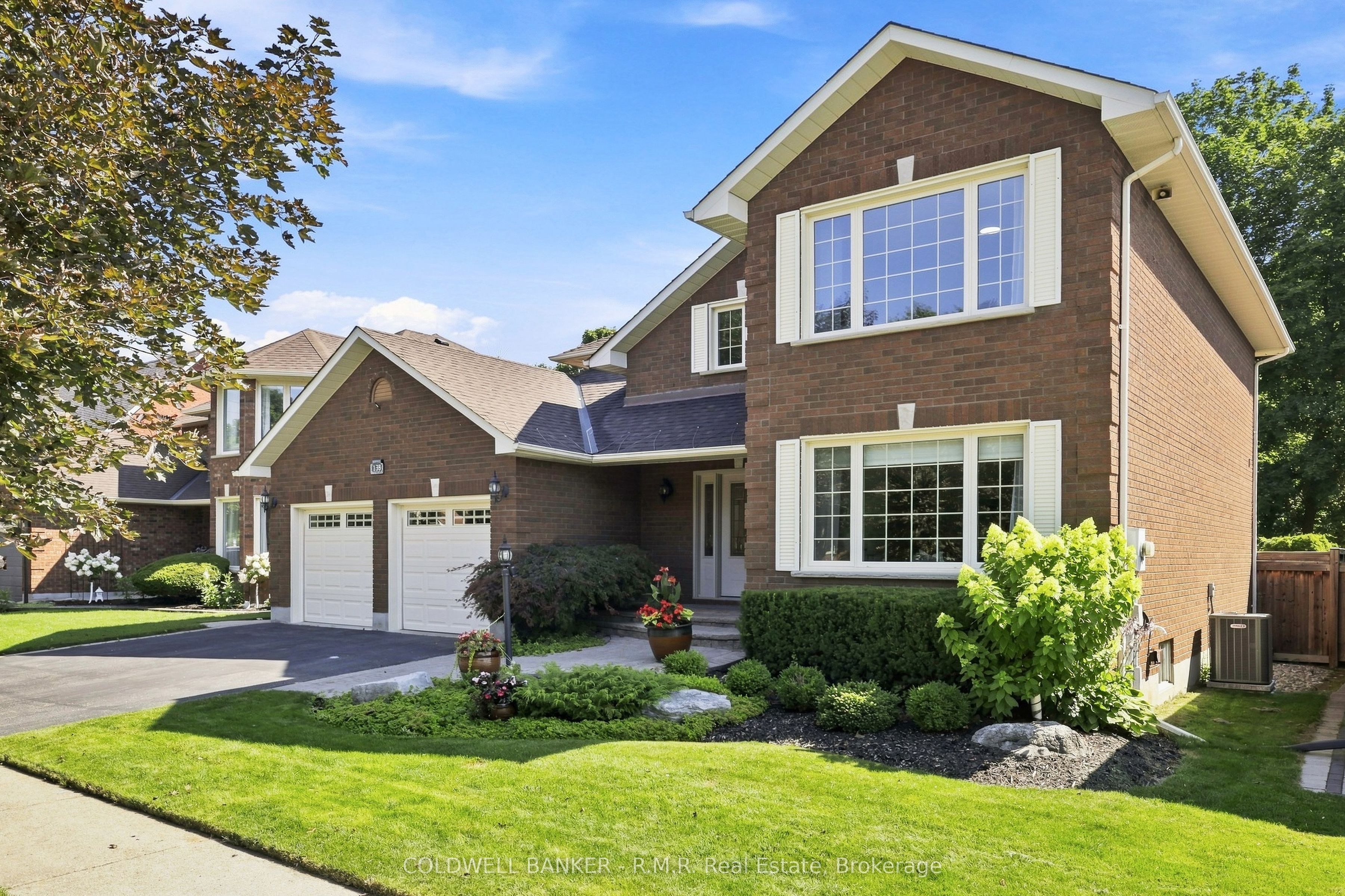 138 Samac Trail, Oshawa, ON L1G 7V9