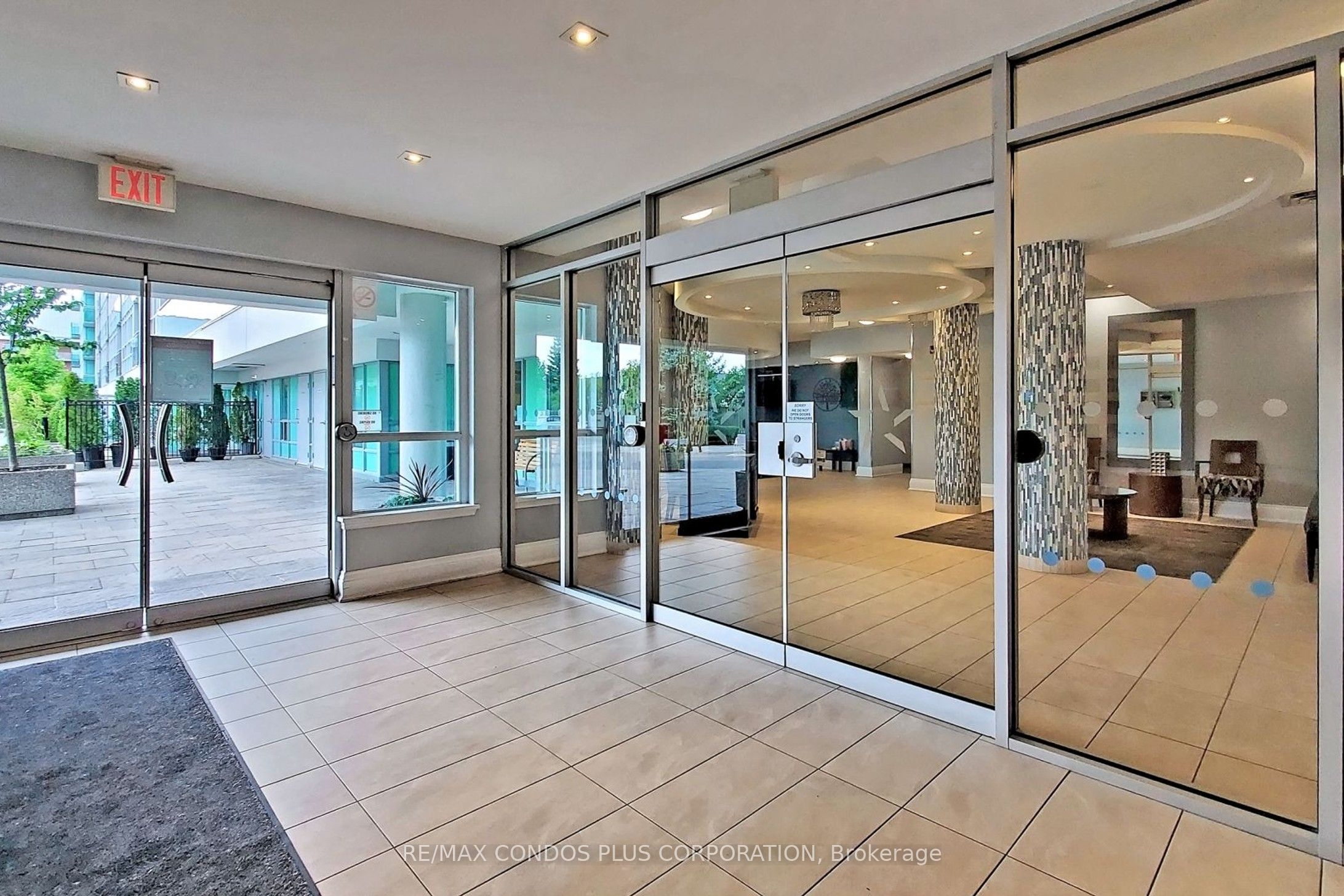 60 Fairfax Crescent 315, Toronto, ON M1L 0E1 photo 3