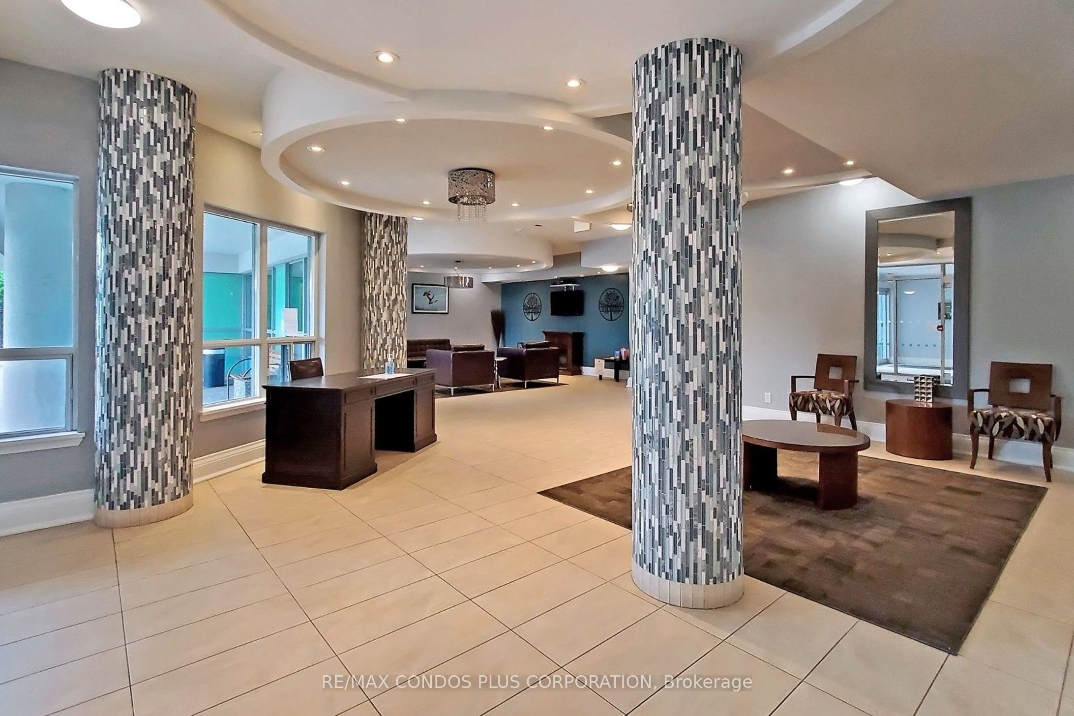 60 Fairfax Crescent 315, Toronto, ON M1L 0E1 photo 4