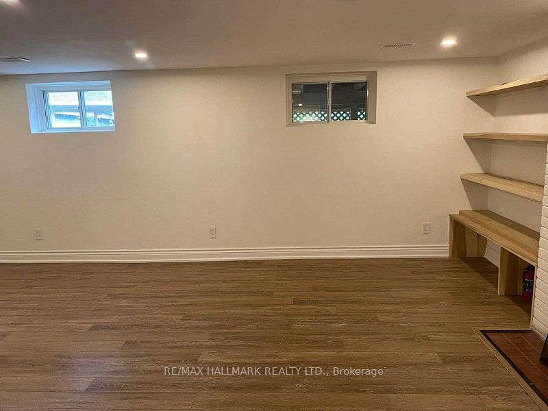 6 Margate Crescent, Toronto, ON M1N 1L5 photo 2