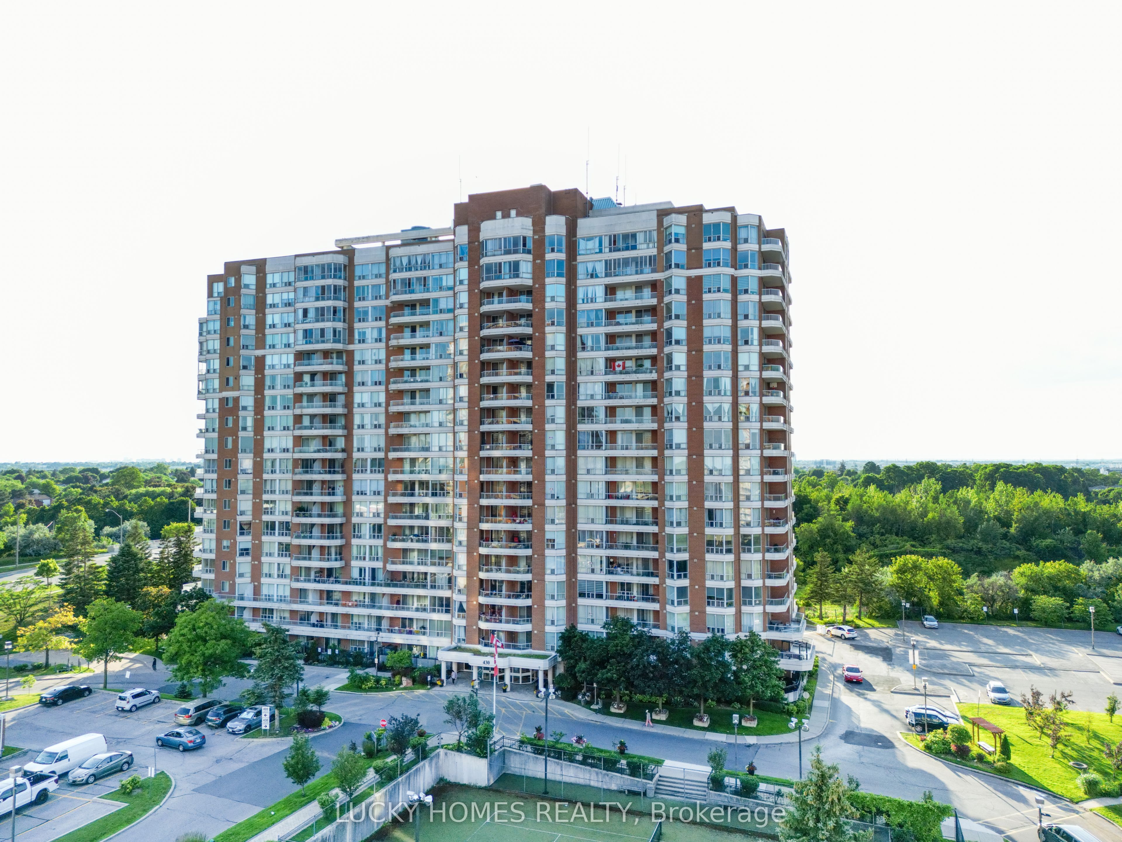 430 Mclevin Avenue NW 915, Toronto, ON M1B 5P1 photo 5
