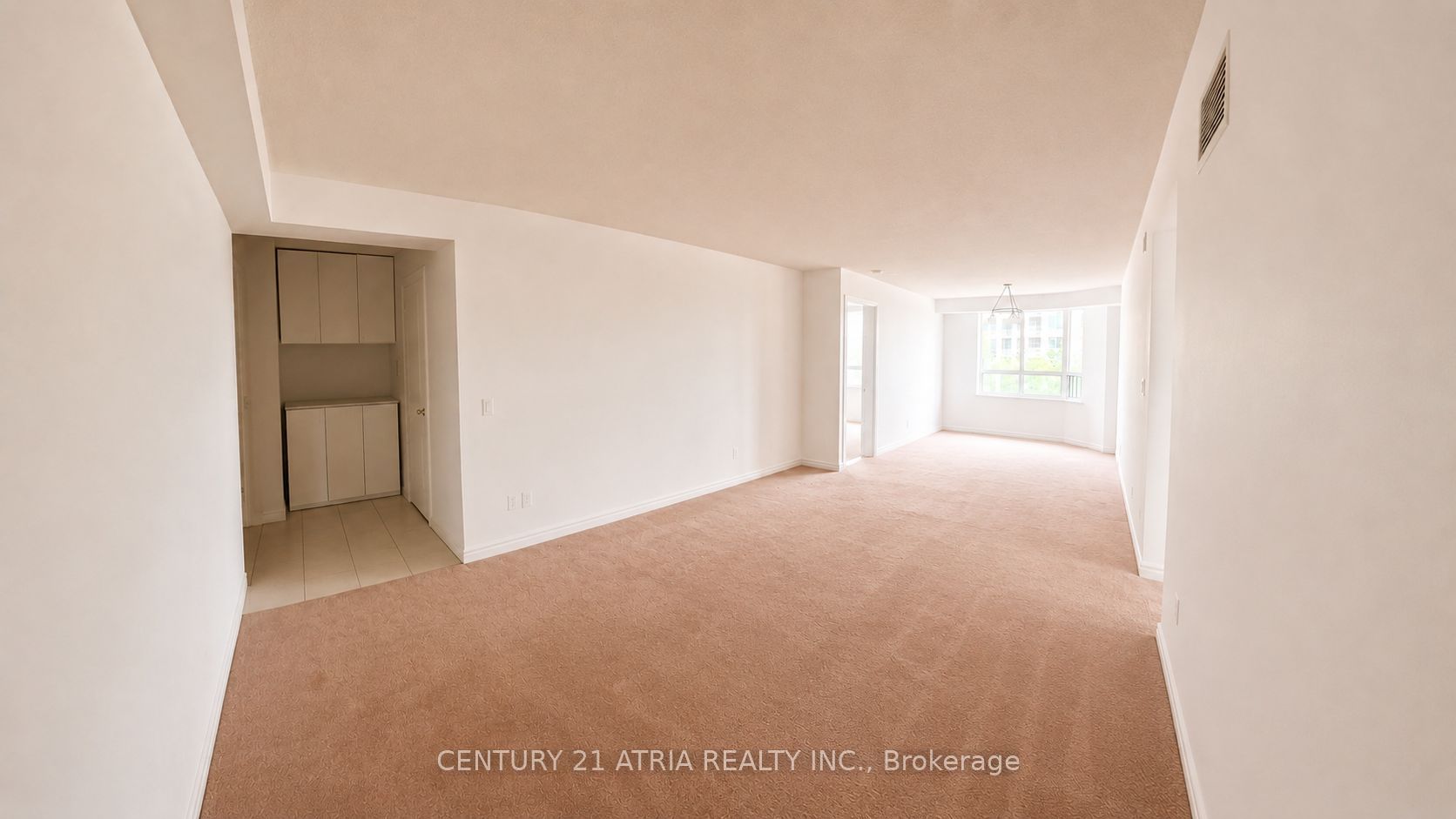 115 Omni Drive 306, Toronto, ON M1P 5B4 photo 5