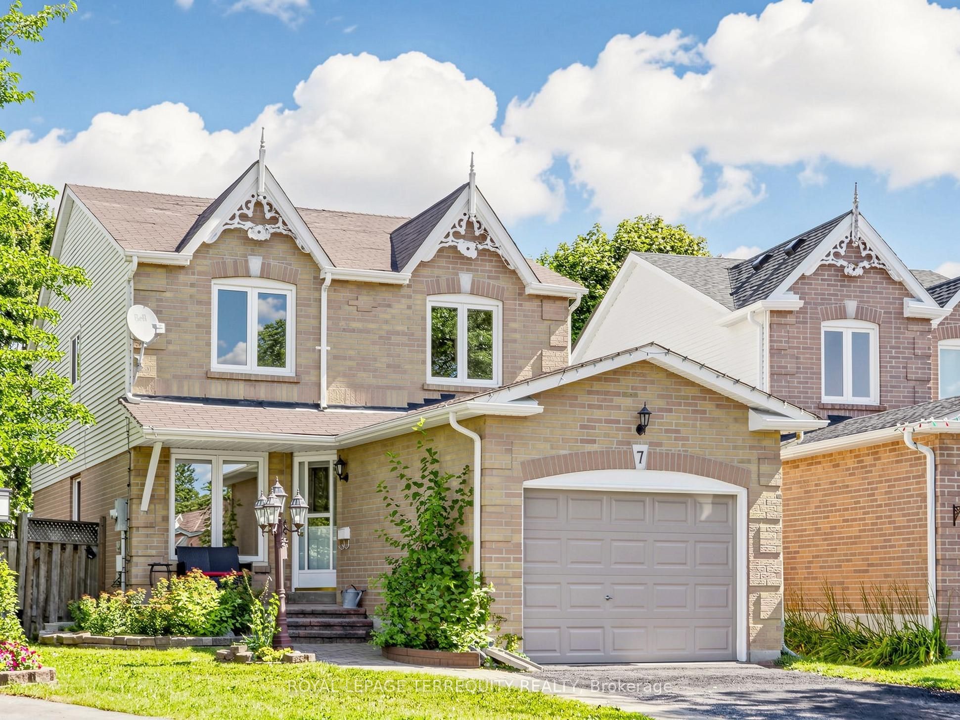 7 Yorkville Court, Clarington, ON L1E 2A7 photo 3