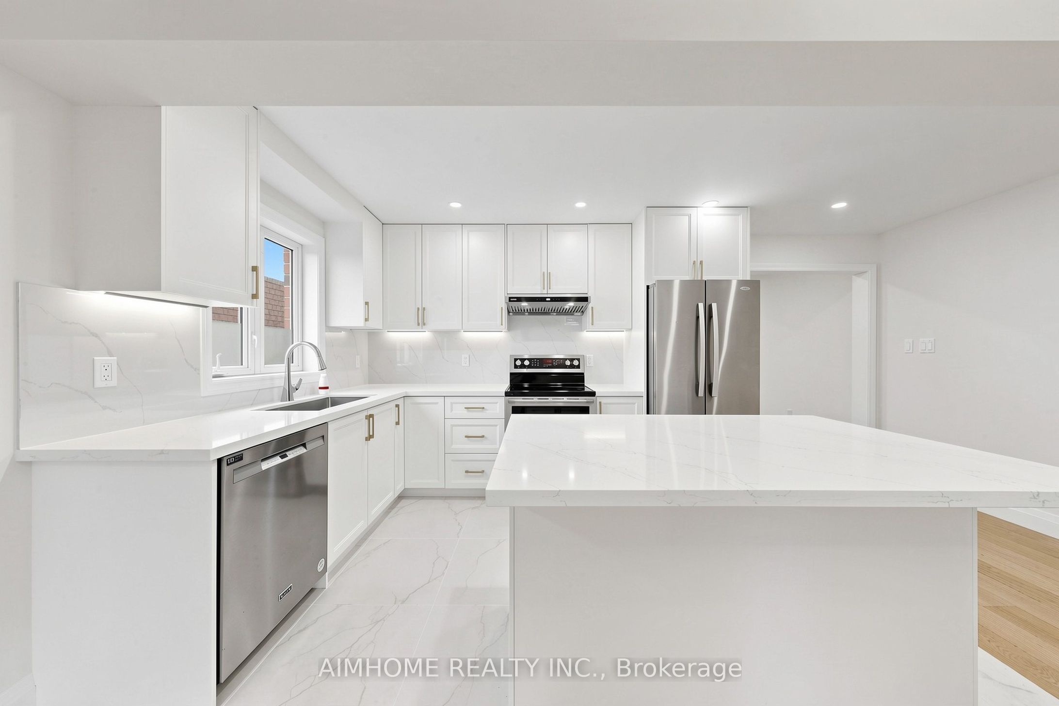 106 Highhill Drive W, Toronto, ON M1T 1N7 photo 5