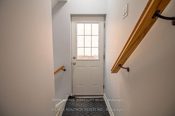 32 Crombie Street BSMT, Clarington, ON L1C 4A1 photo 3