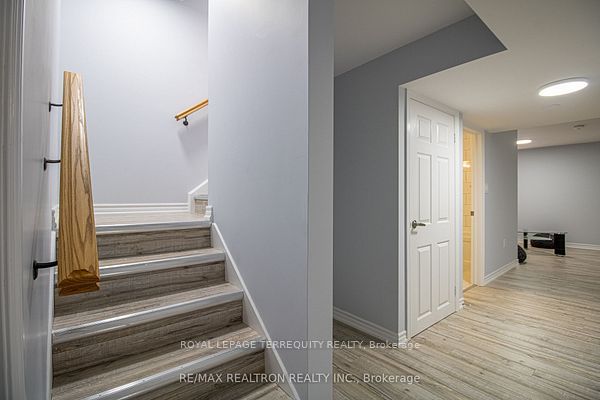32 Crombie Street BSMT, Clarington, ON L1C 4A1 photo 4