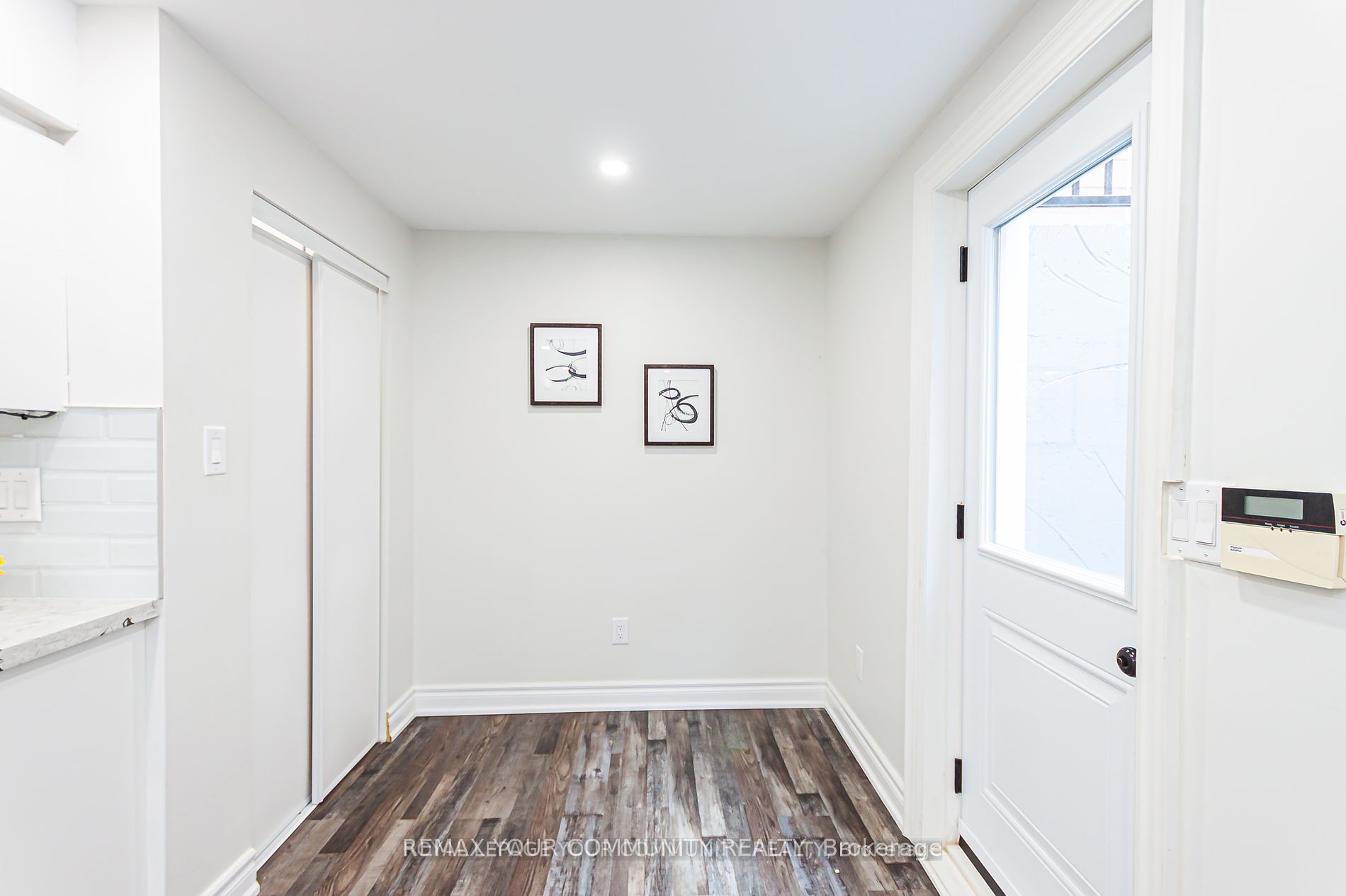 33 Durness Avenue Bsmt, Toronto, ON M1B 4W4 photo 5