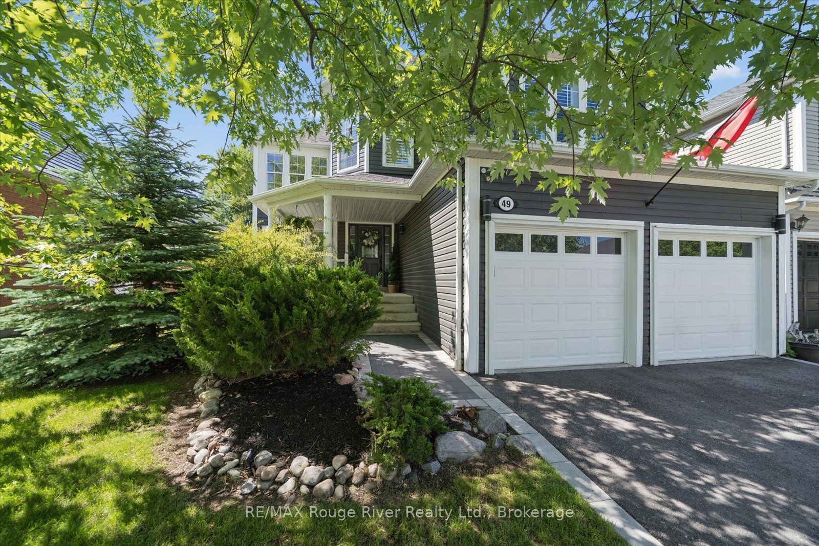 49 Hanson Crescent, Whitby, ON L1M 2K9 photo 3