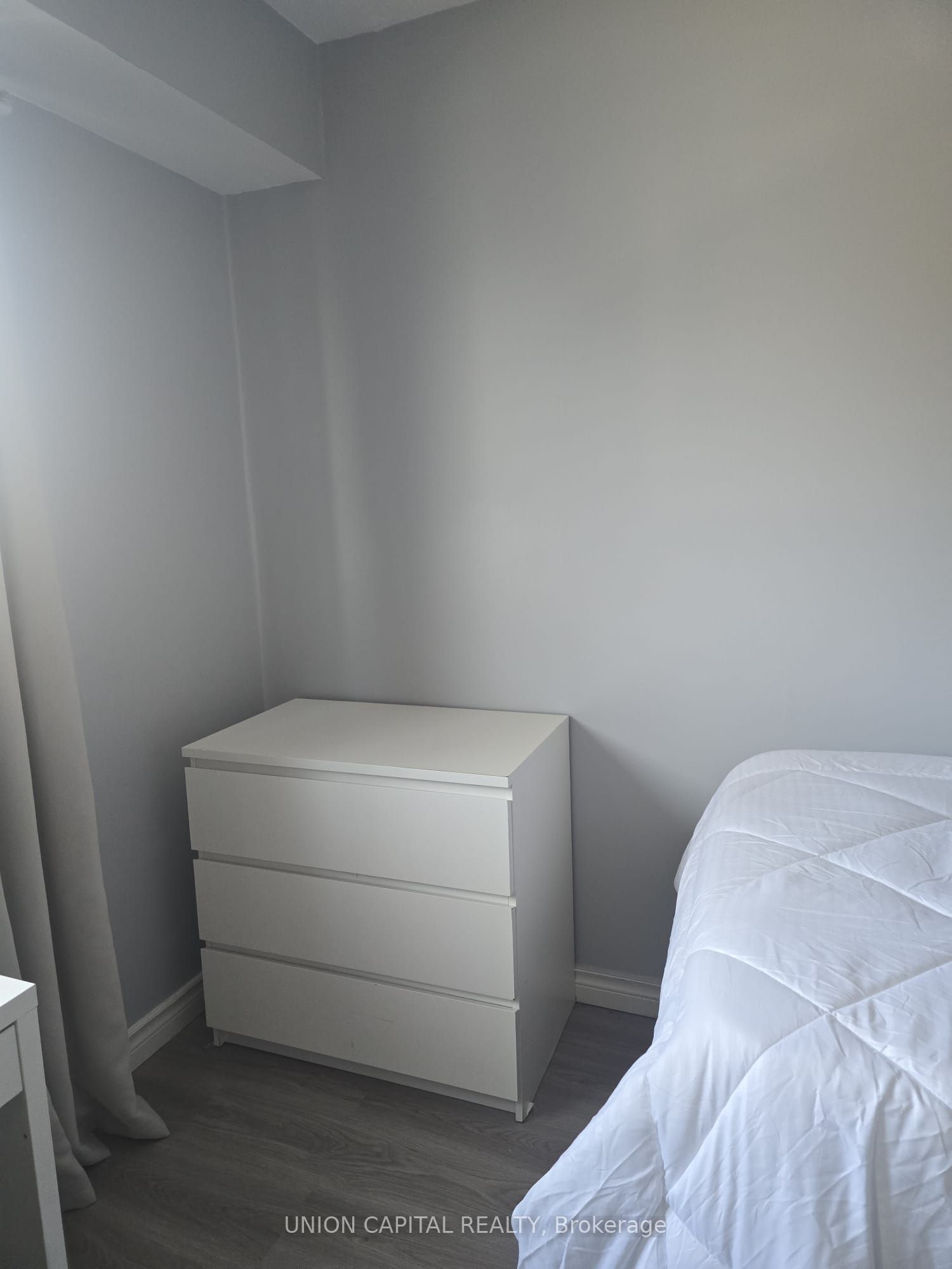 71 Osterhout Place Room, Toronto, ON M1B 1E4 photo 3