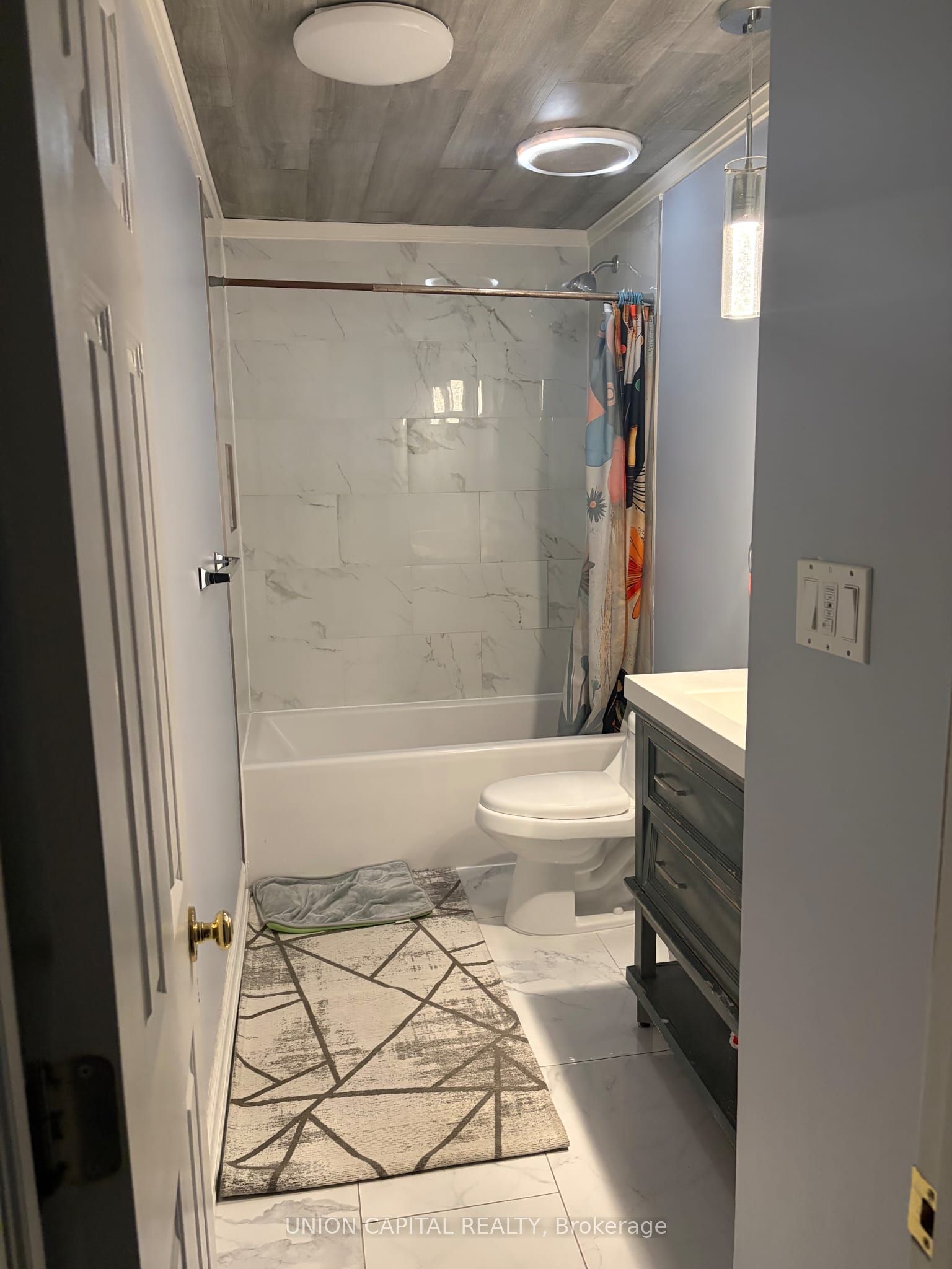 71 Osterhout Place Room, Toronto, ON M1B 1E4 photo 5