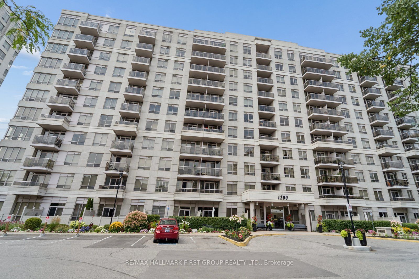 1200 The Esplanade N 908, Pickering, ON L1V 6V3 photo 2