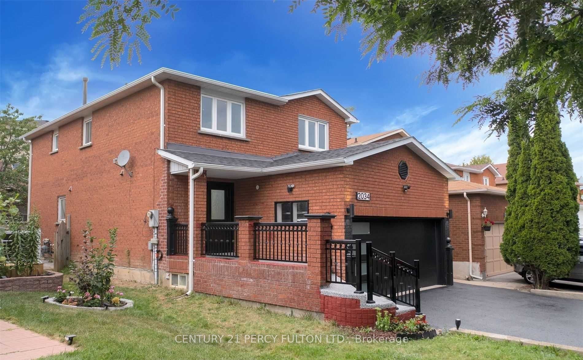 2034 Shay Drive, Pickering, ON L1X 1X9 photo 2