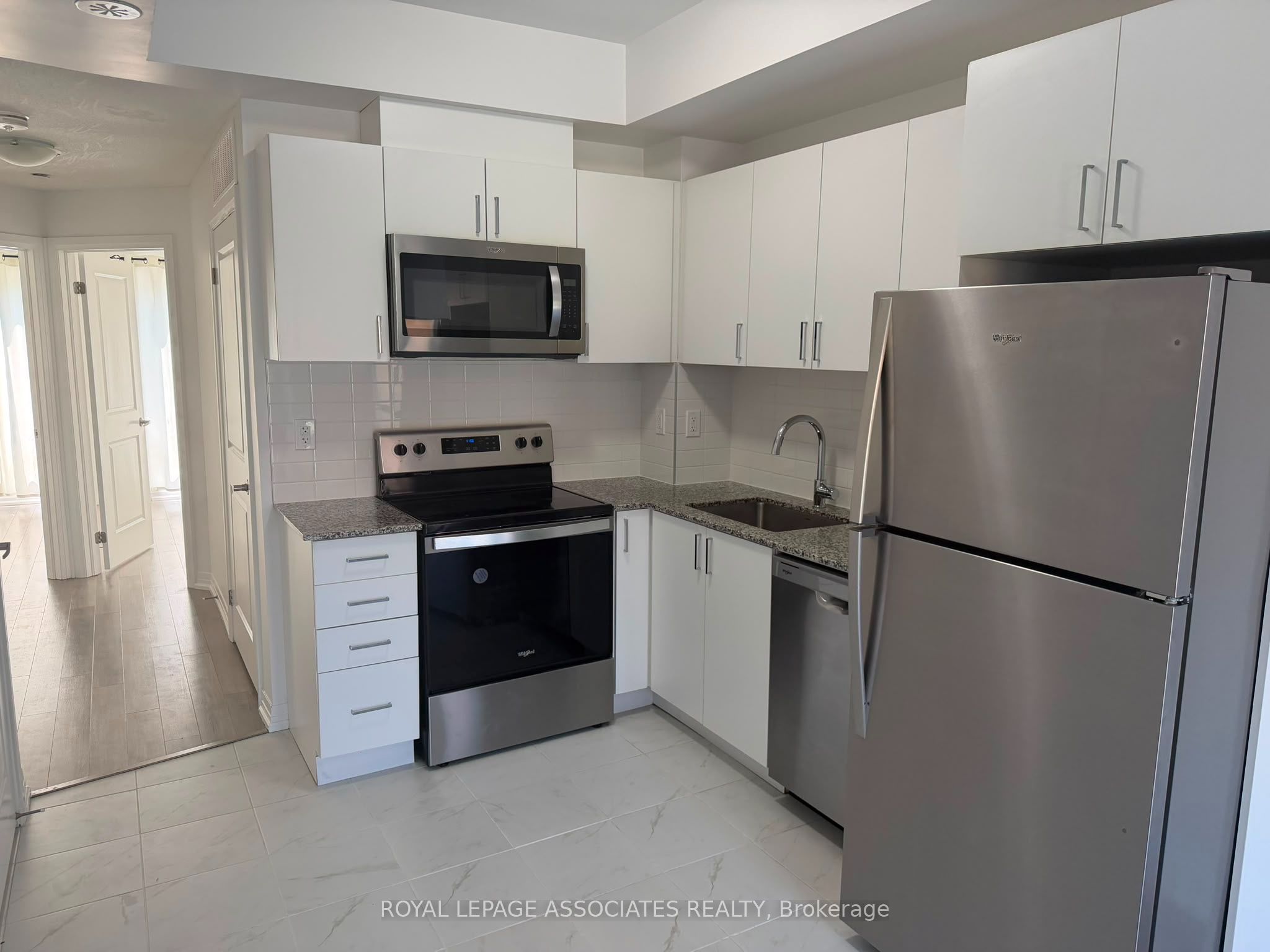 30 Liben Way 18, Toronto, ON M1J 3Z4 photo 3