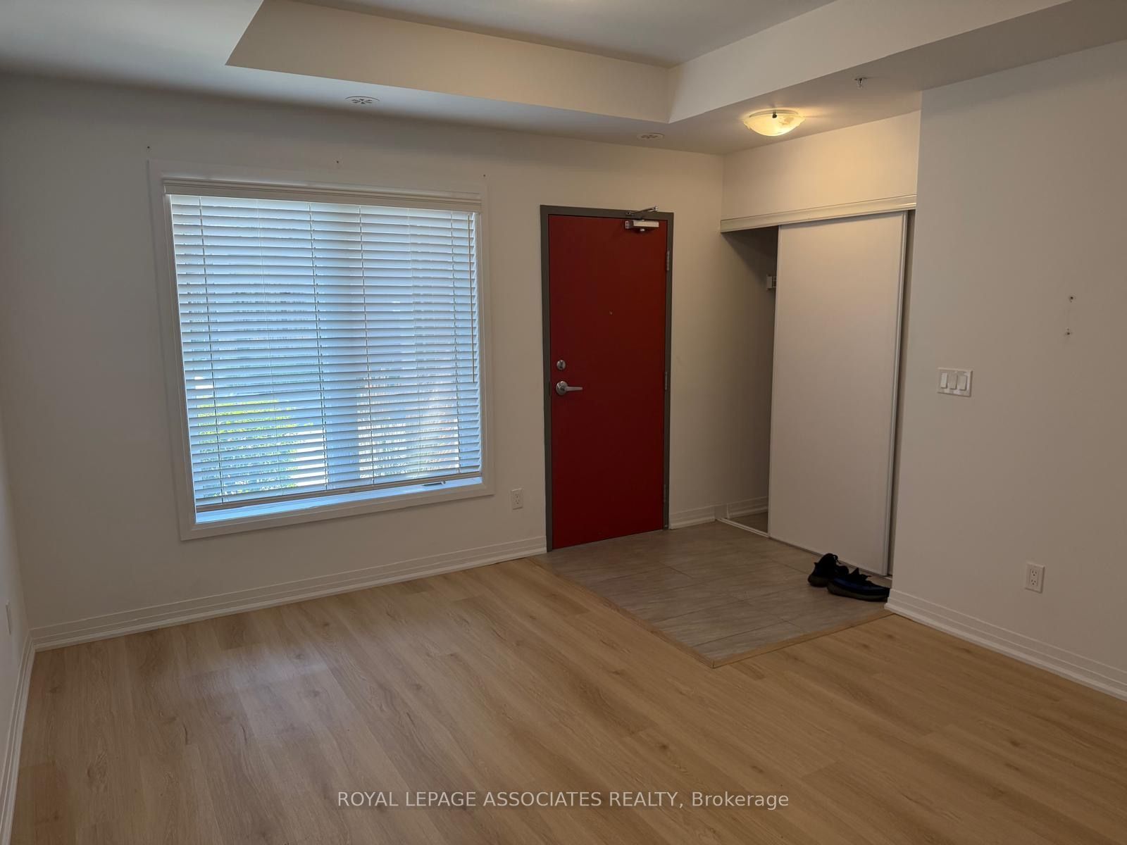 2635 William Jackson Drive 1013, Pickering, ON L1X 0L5 photo 2