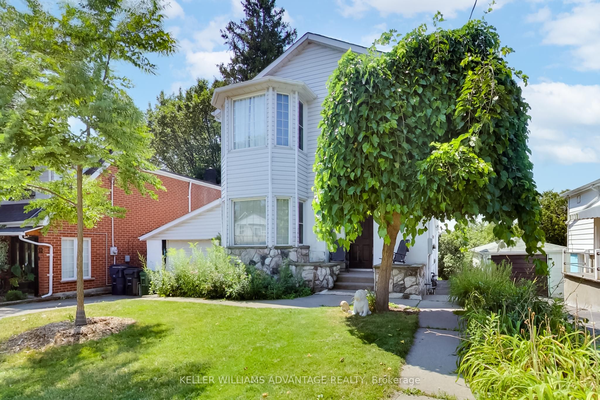 54 Westbourne Avenue, Toronto, ON M1L 2Y4 photo 3