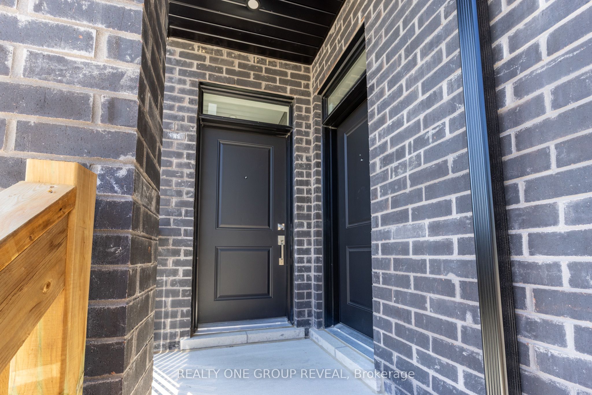 227 Grenfell Street Unit 3, Oshawa, ON L1J 4W3 photo 4