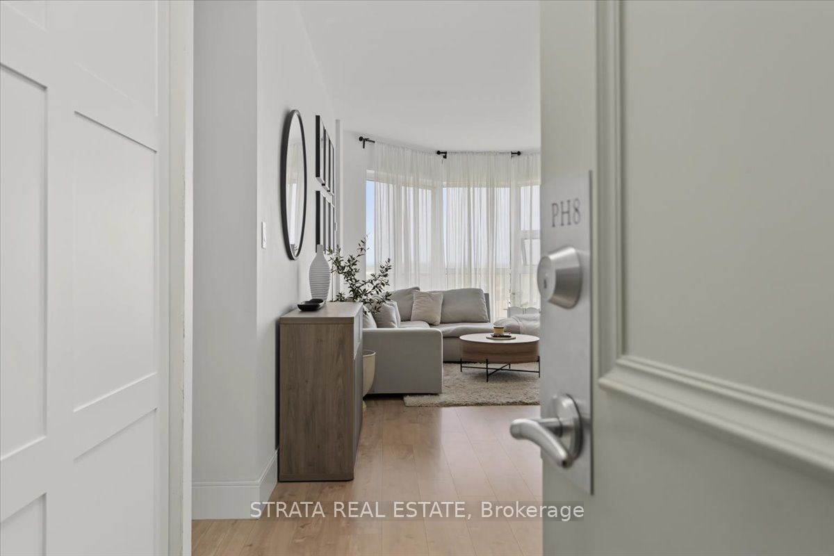 20 Dean Park Road Ph8, Toronto, ON M1B 3G9 photo 2