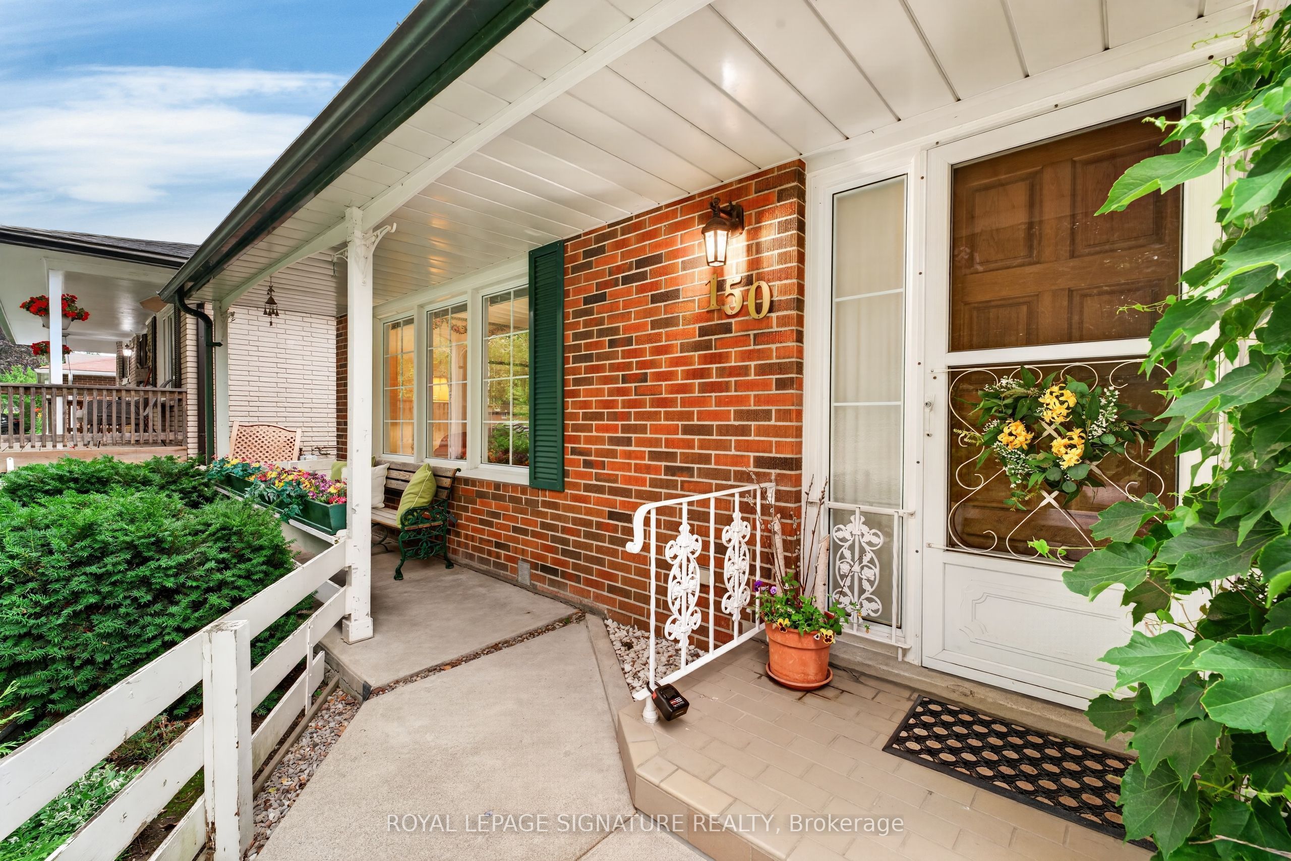 150 Clements Road E, Ajax, ON L1S 1L7 photo 4