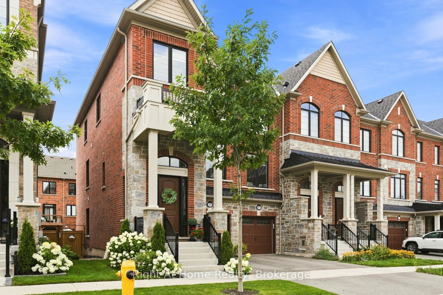 89 Elkington Crescent, Whitby, ON L1P 0L7