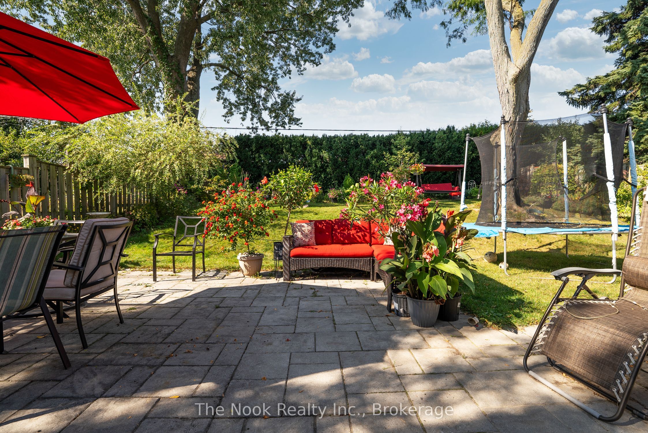 464 Gibbons Street Basement, Oshawa, ON L1J 4Z4