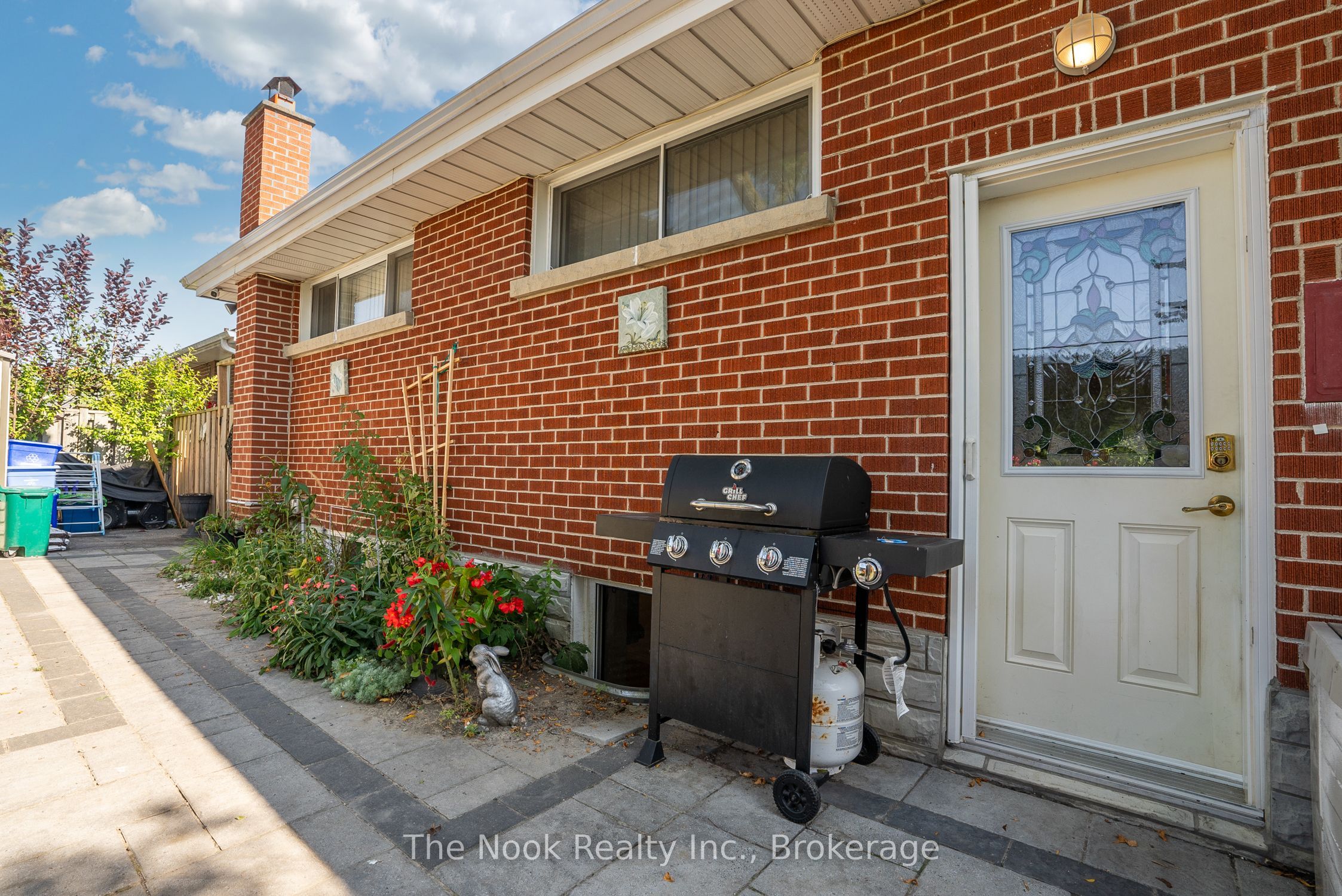 464 Gibbons Street Basement, Oshawa, ON L1J 4Z4 photo 3