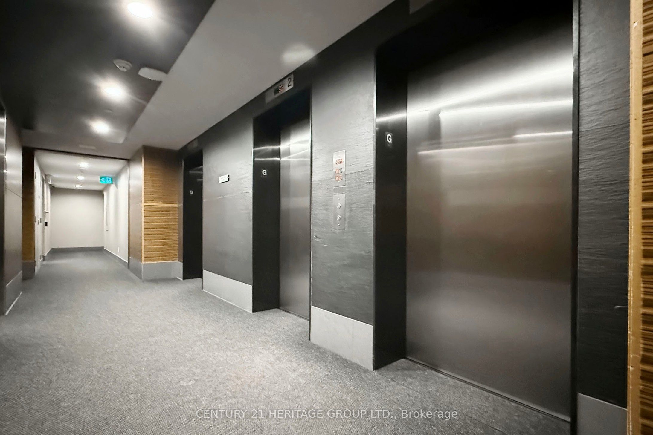 135 Village Green Square 1216, Toronto, ON M1S 0G4 photo 5