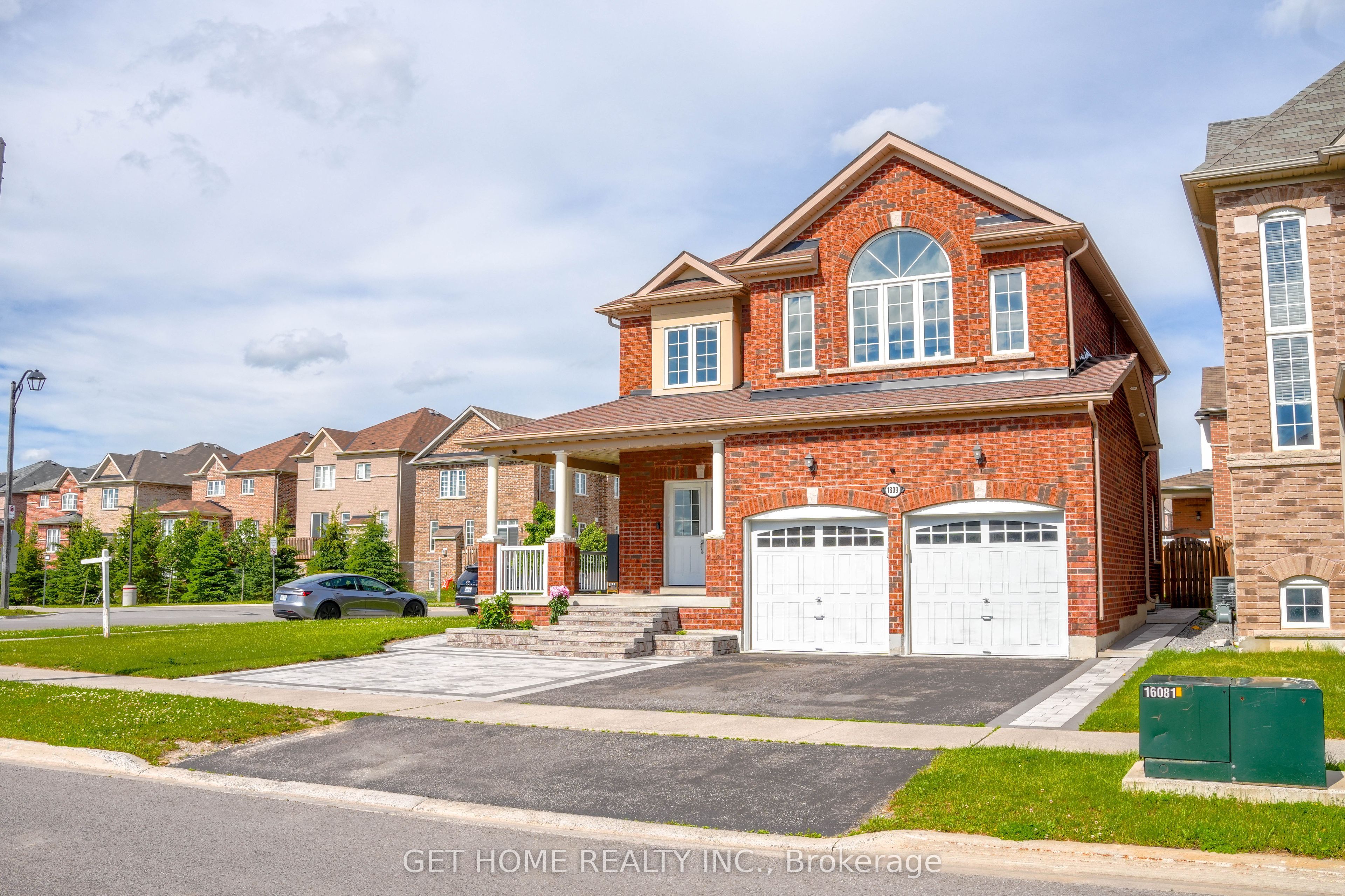 1809 Jack Glen Street, Oshawa, ON L1K 0W3 photo 2