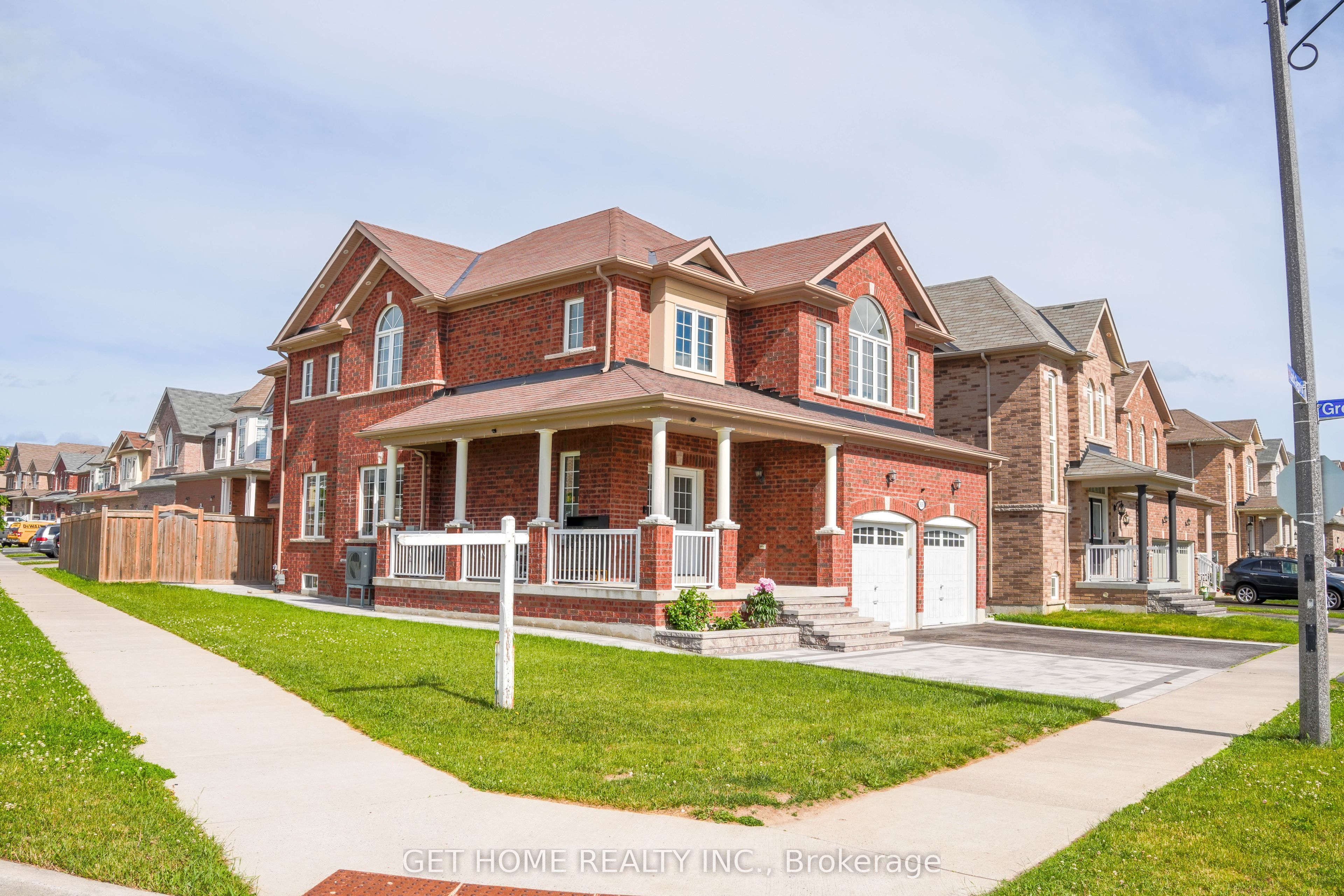 1809 Jack Glen Street, Oshawa, ON L1K 0W3 photo 3