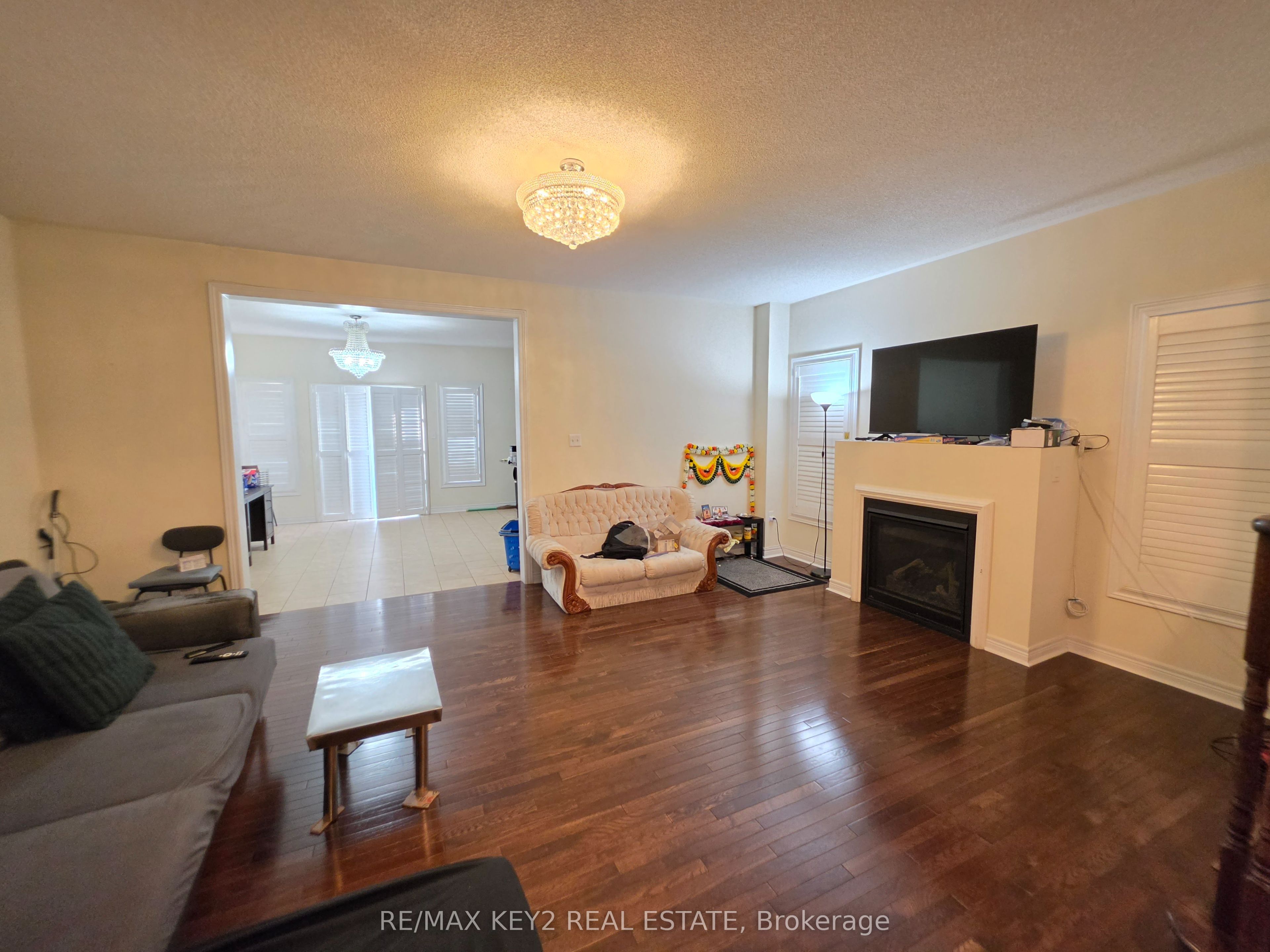 1601 Dusty Drive Upper, Pickering, ON L1X 0C9 photo 4
