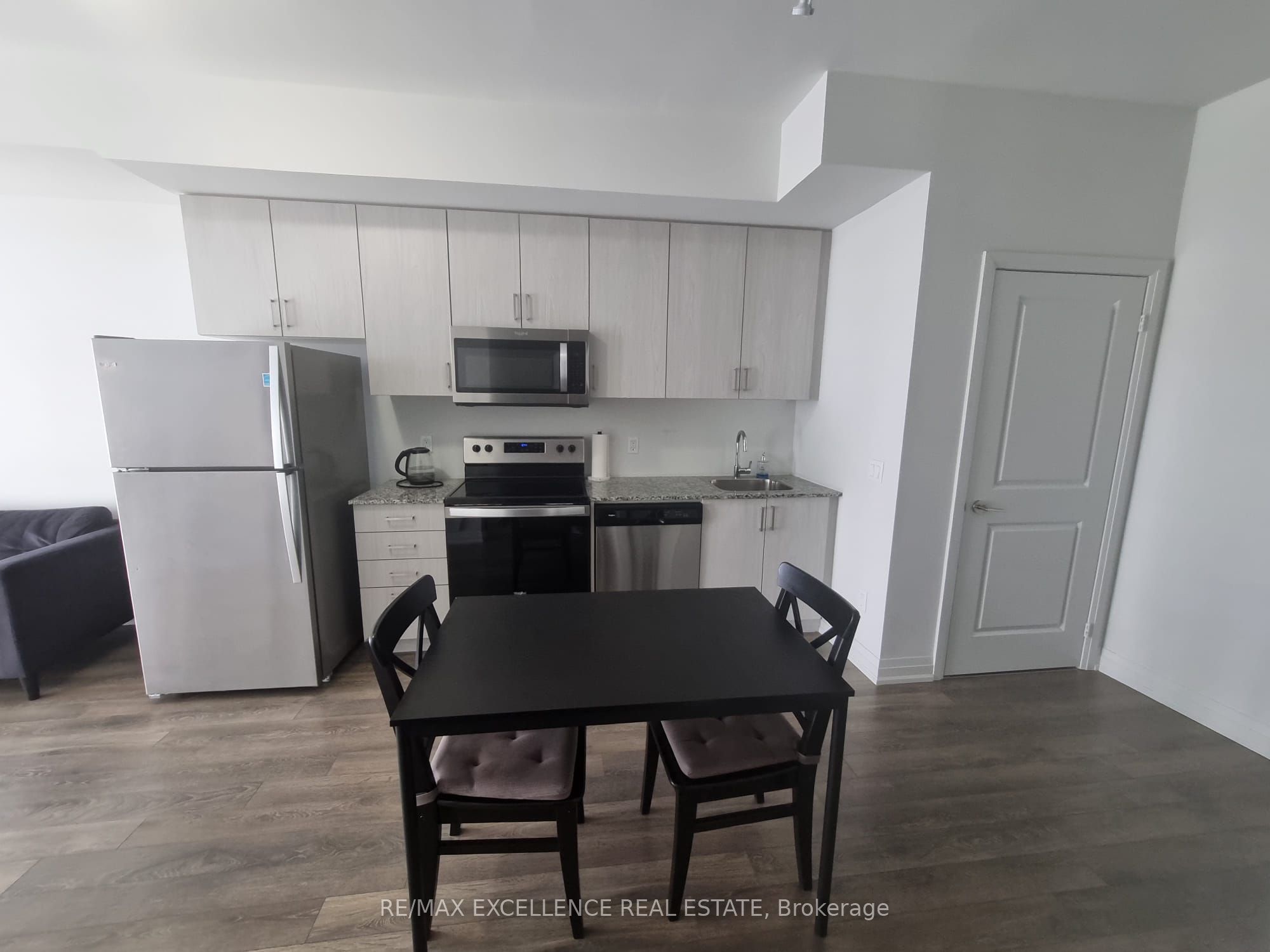 10 Meadowglen Place 707, Toronto, ON M1G 0A8 photo 3