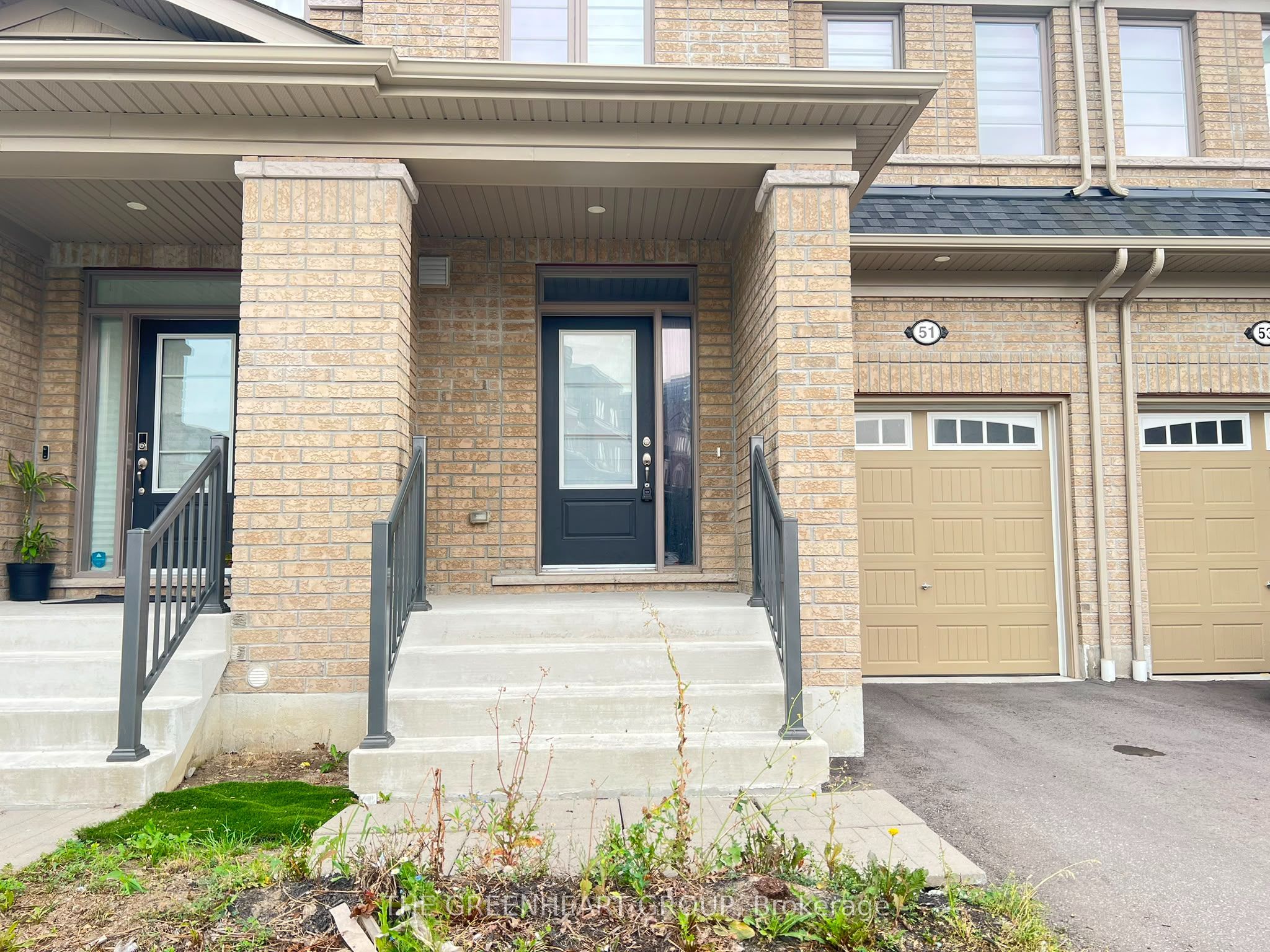 51 Dance Act Avenue, Oshawa, ON L1L 0H4 photo 2