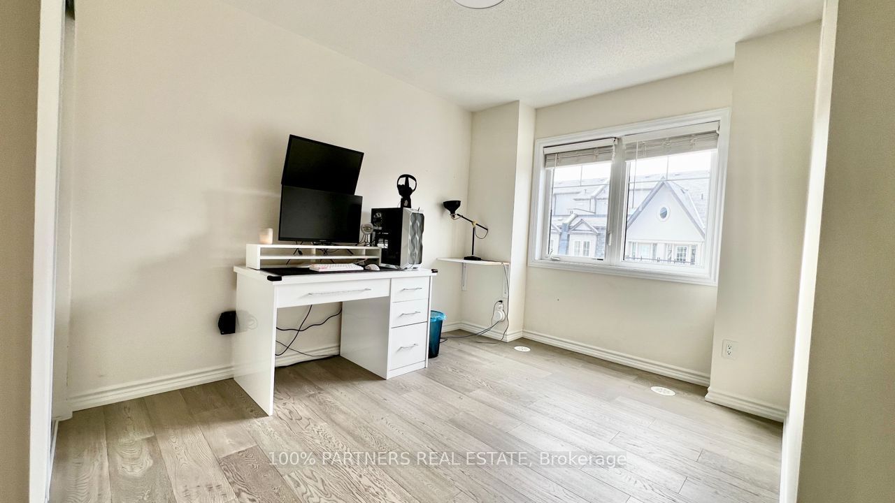 15 Eaton Park Lane 23, Toronto, ON M1W 0A5 photo 5