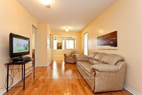 74 Mourning Dove Crescent, Toronto, ON M1B 6A8 photo 3