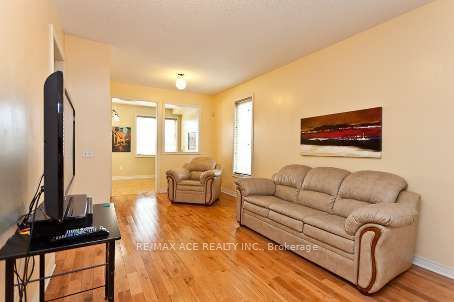 74 Mourning Dove Crescent, Toronto, ON M1B 6A8 photo 5