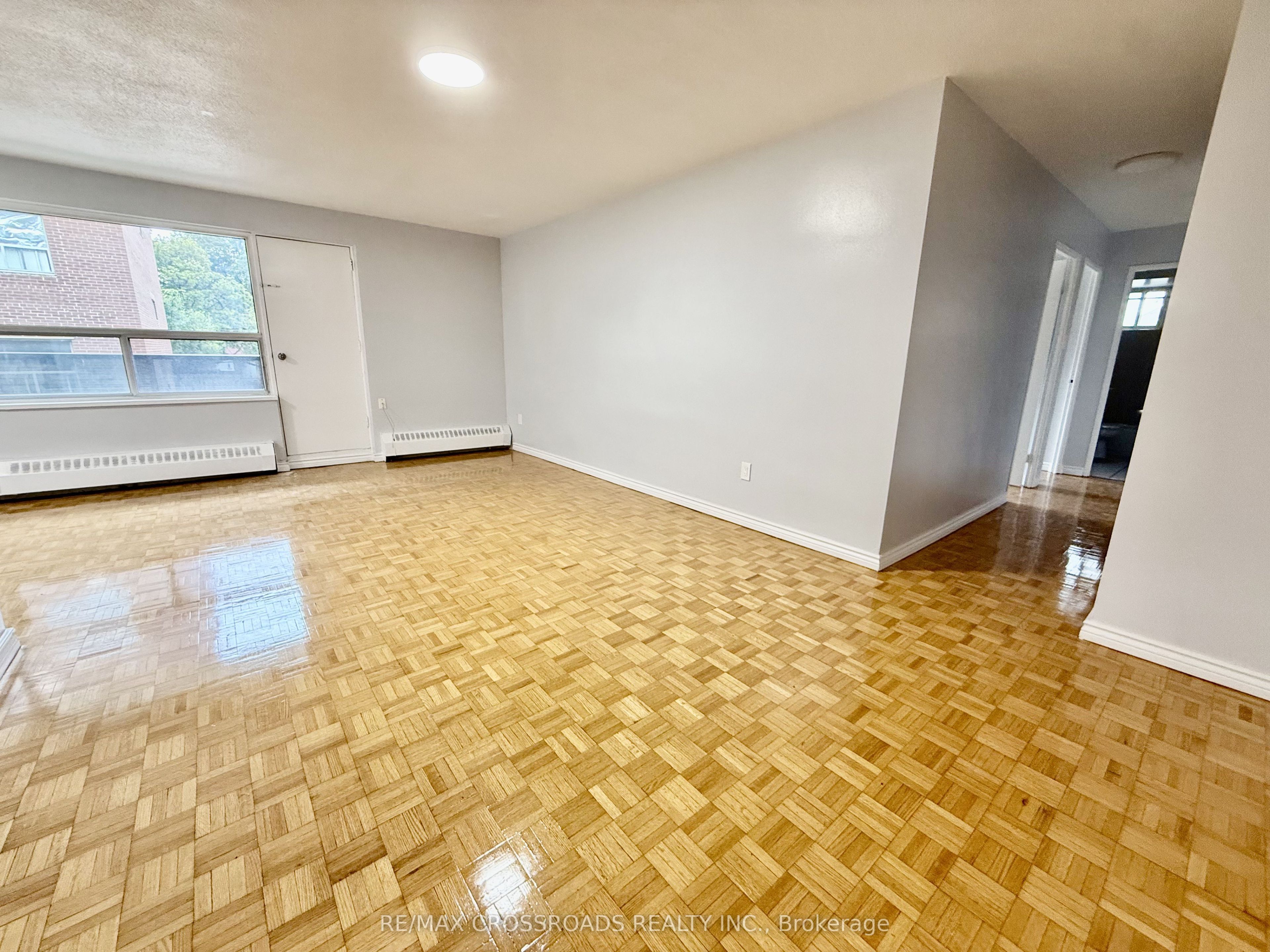 1181 Ellesmere Road 205, Toronto, ON M1P 2X6 photo 3