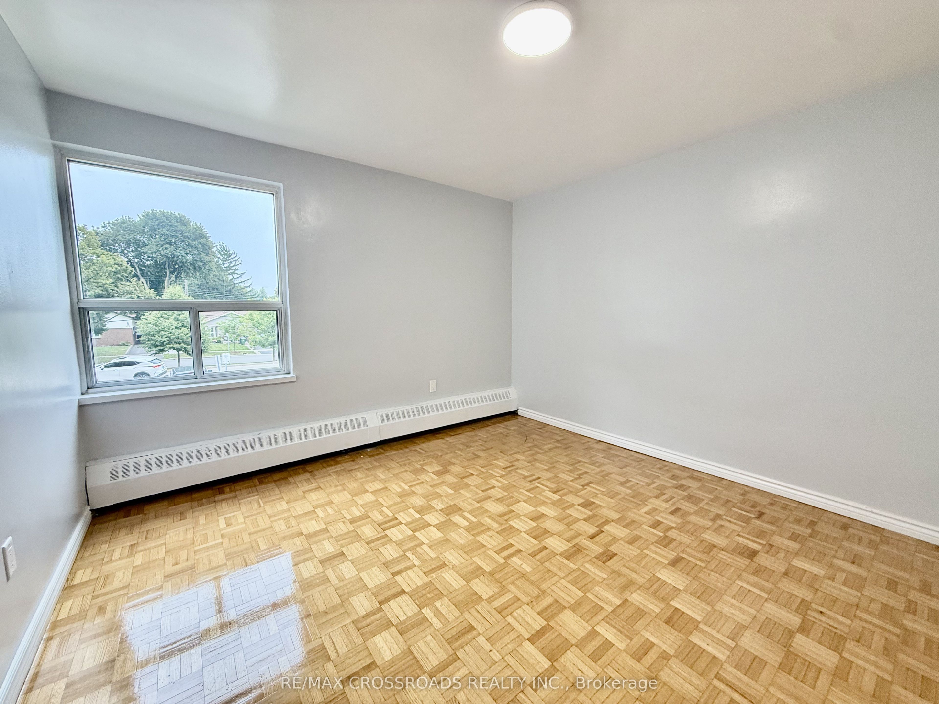 1181 Ellesmere Road 205, Toronto, ON M1P 2X6 photo 5