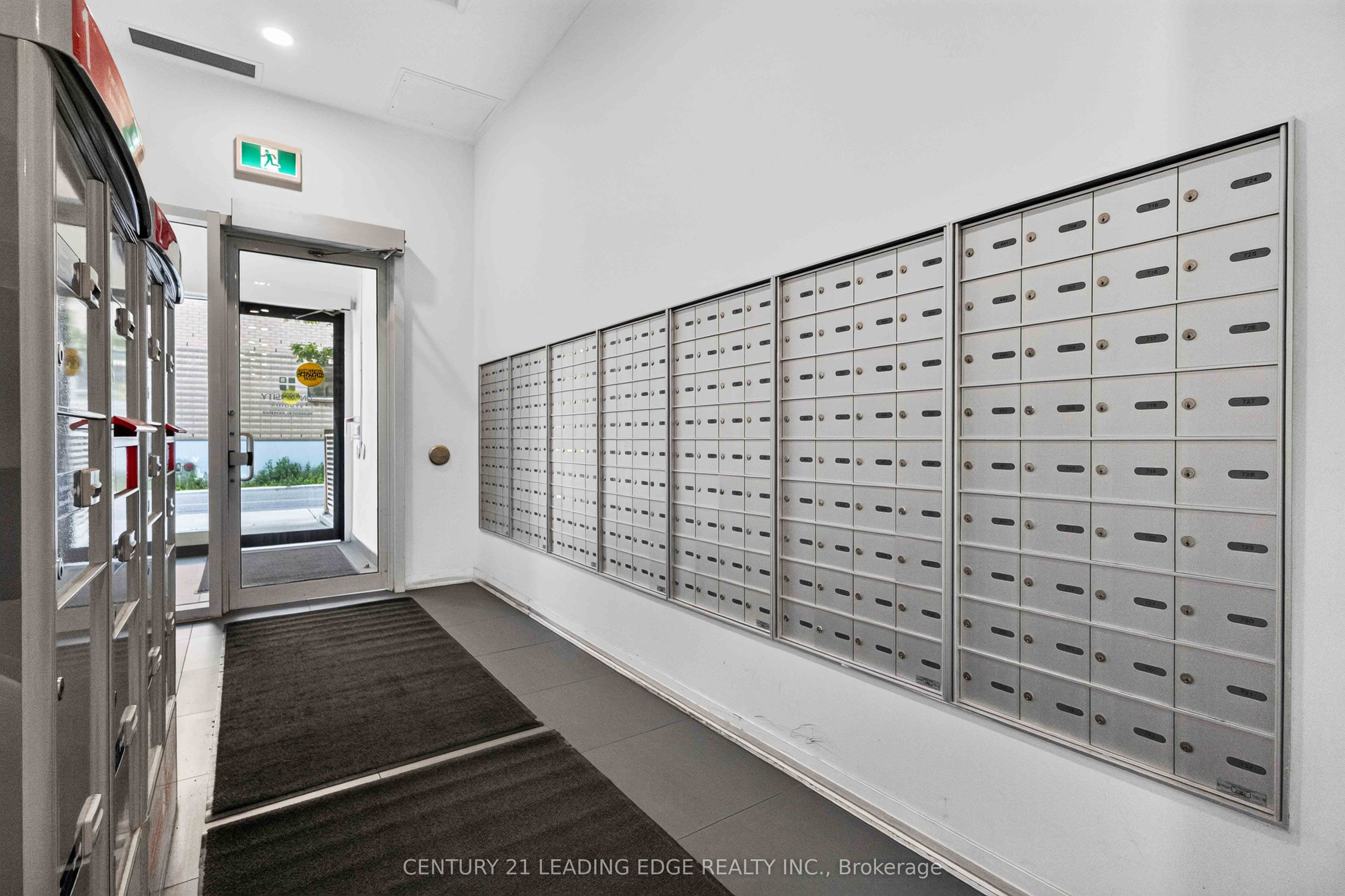 1900 Simcoe Street N 628, Oshawa, ON L1G 4Y3 photo 4