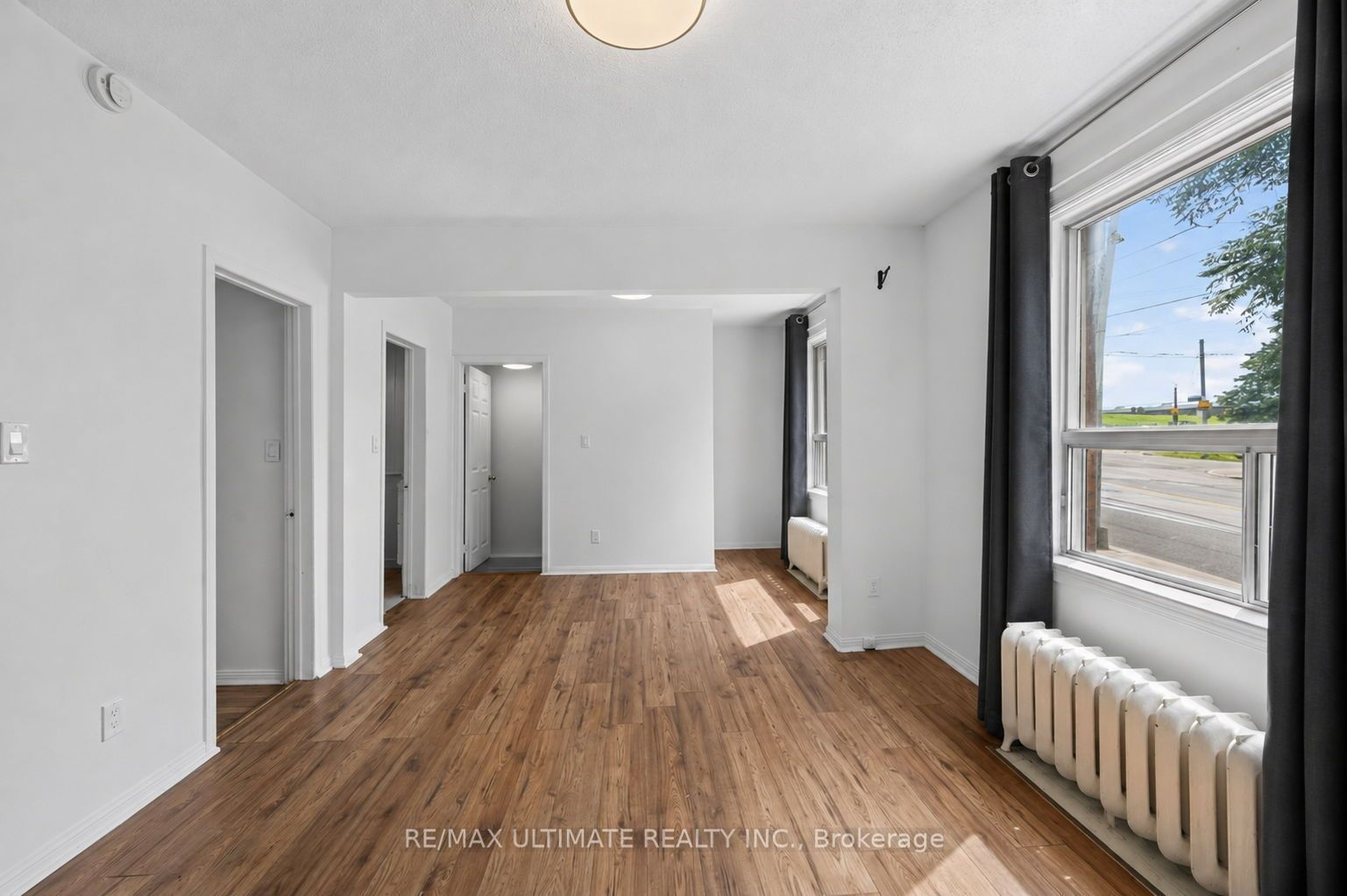 2360 Queen Street E 3, Toronto, ON M4E 1H3 photo 5