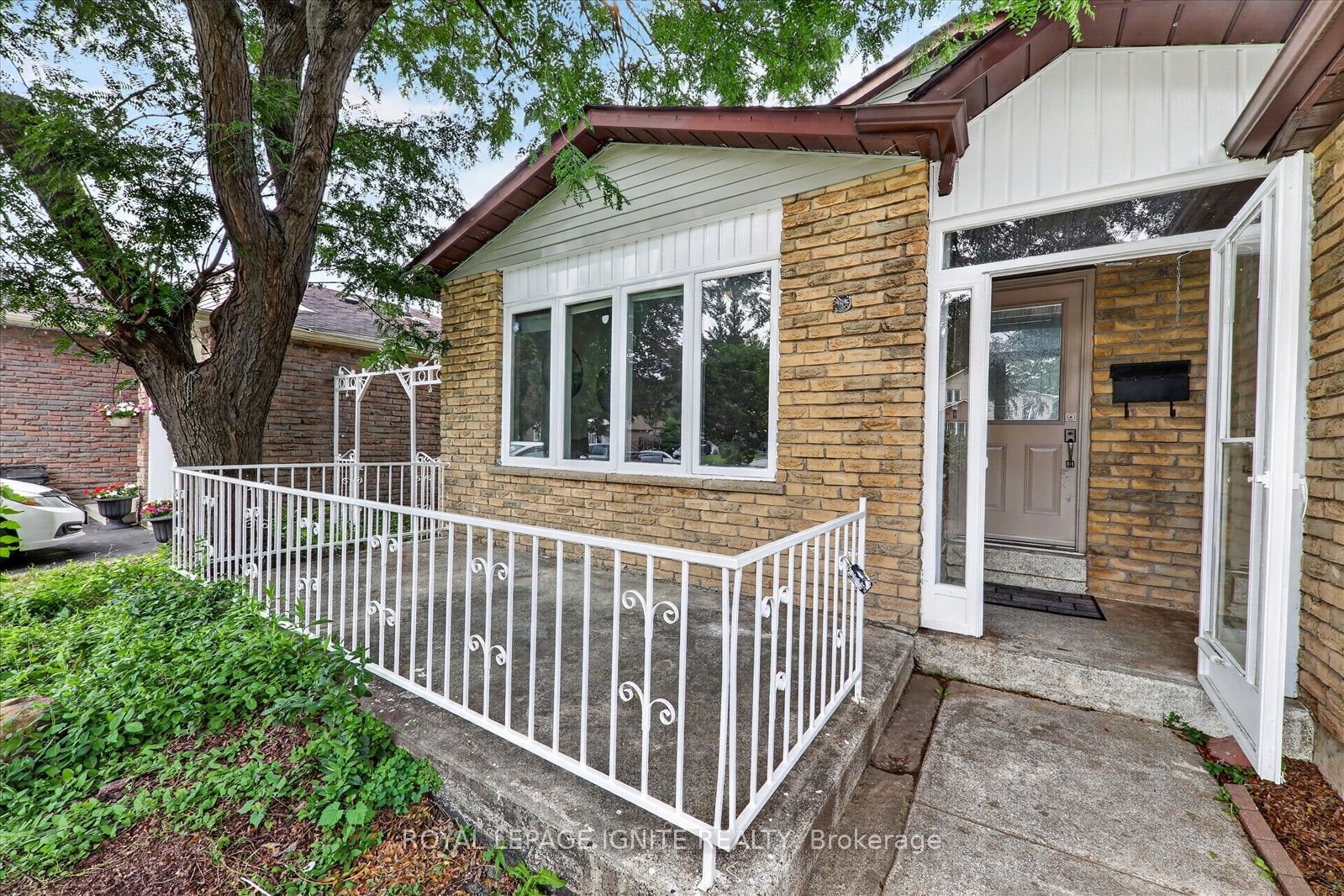 151 Fawcett Trail, Toronto, ON M1B 3B9 photo 5
