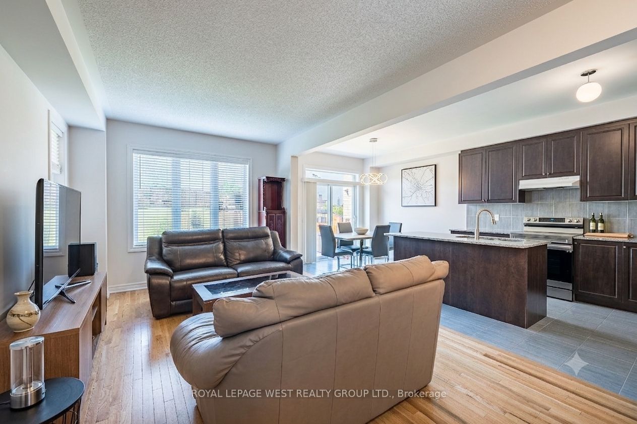 1278 Aquarius Trail, Pickering, ON L1X 0L9 photo 2