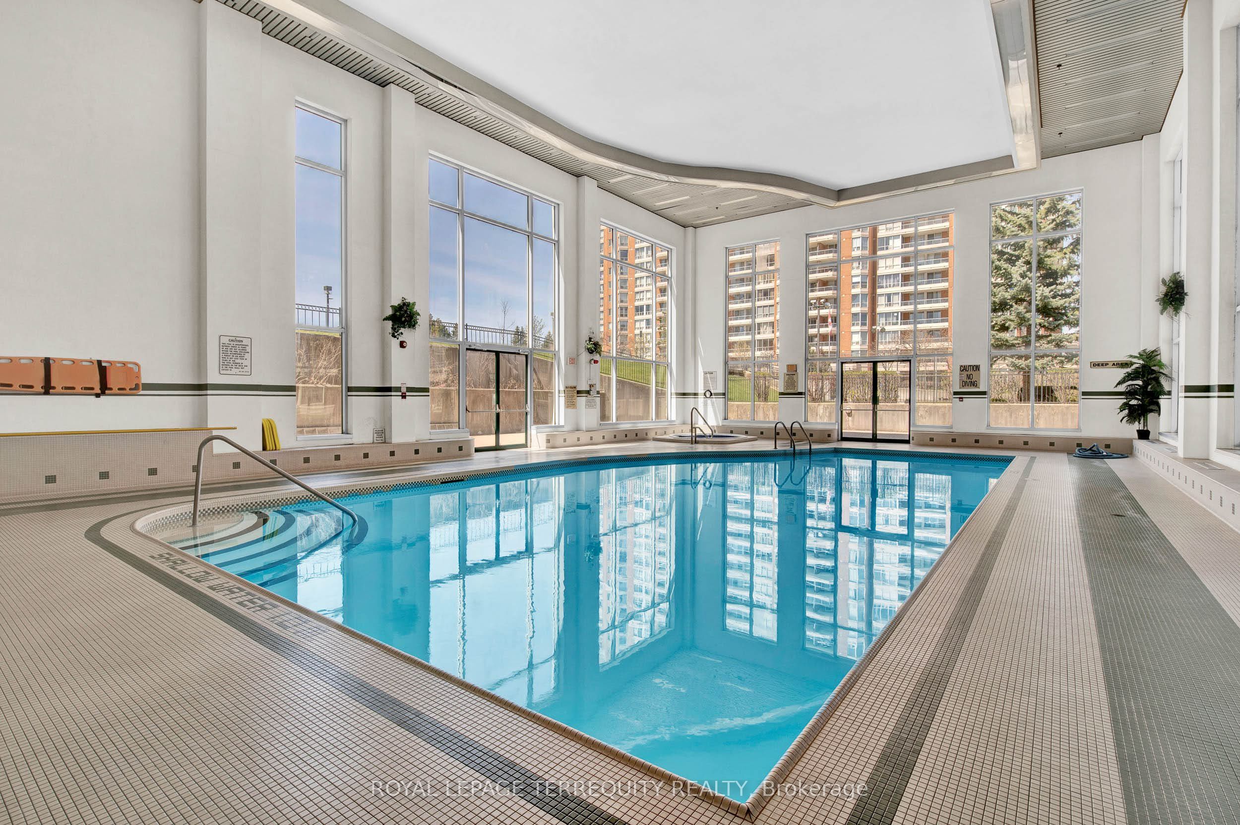 400 McLevin Avenue 602, Toronto, ON M1B 5J4 photo 4