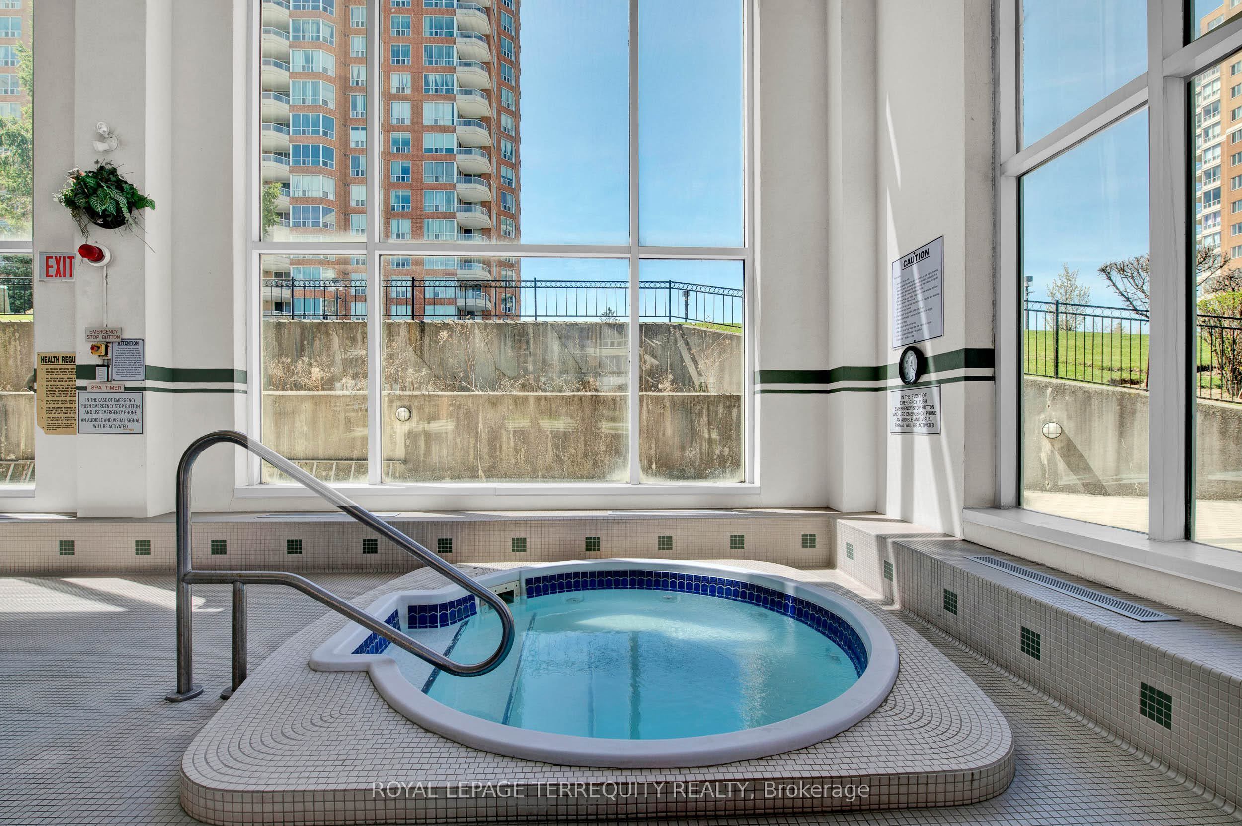 400 McLevin Avenue 602, Toronto, ON M1B 5J4 photo 5