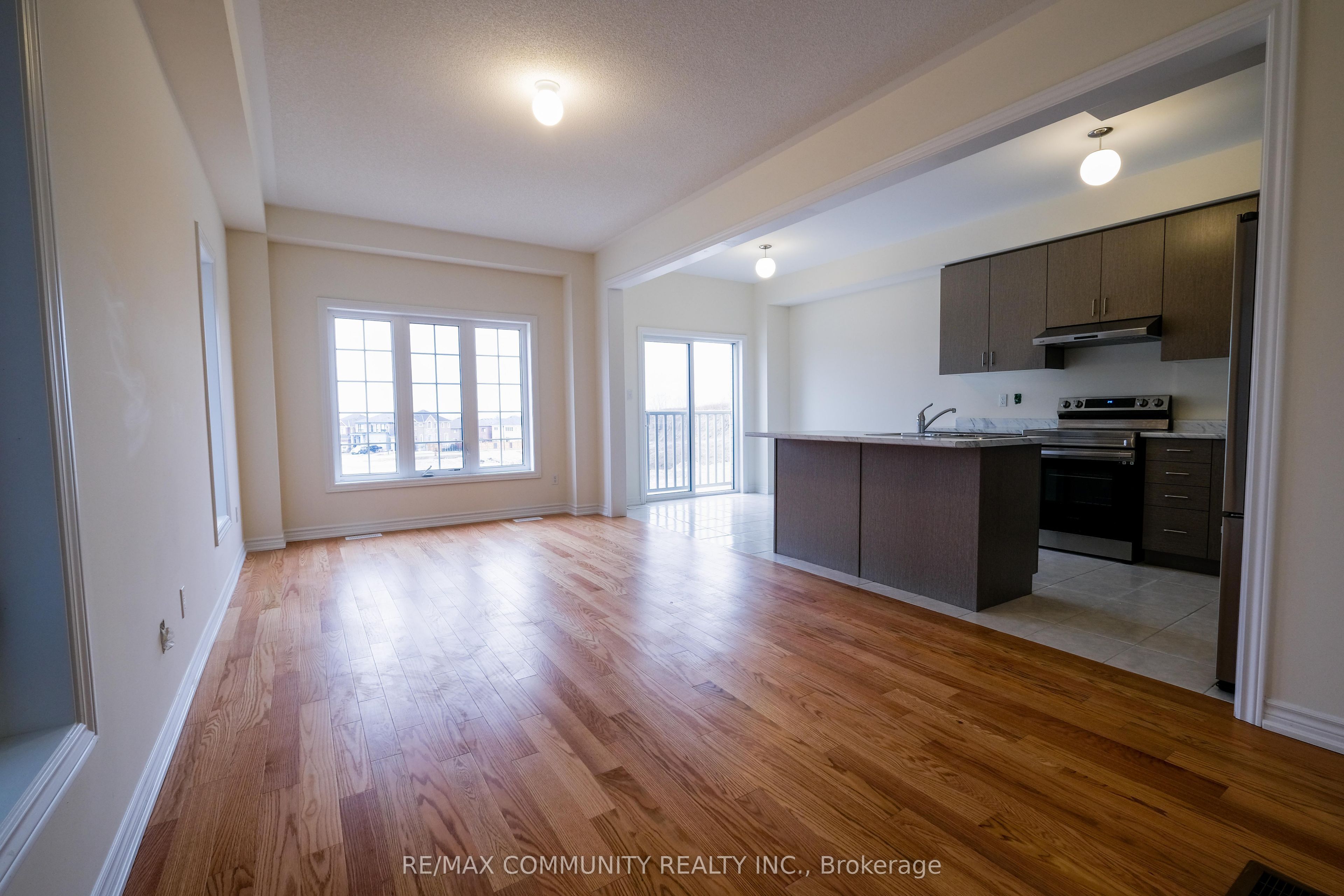 1109 Skyridge Boulevard, Pickering, ON L1X 2R2 photo 3