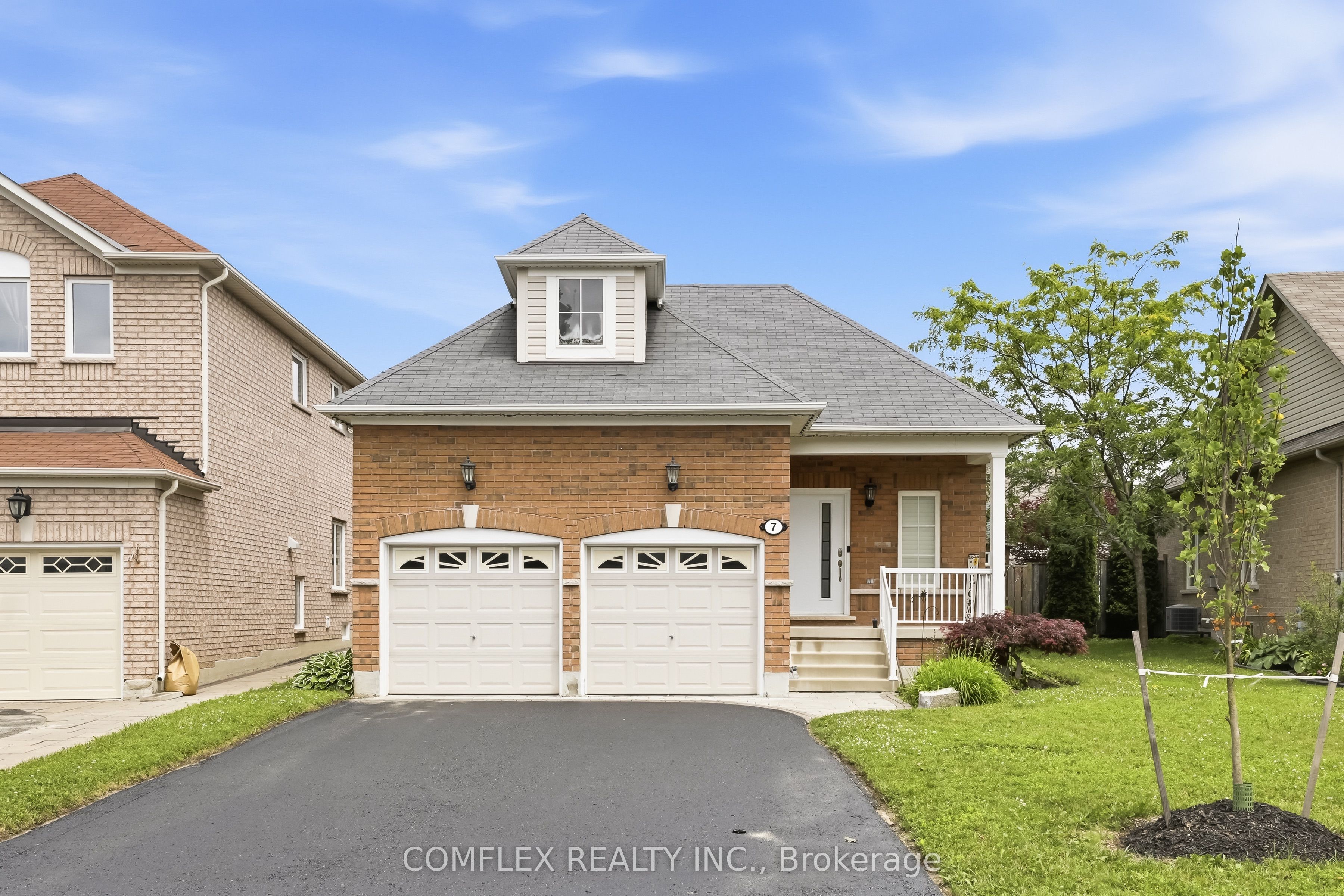 7 Swindells Street, Clarington, ON L1C 0K3 photo 2