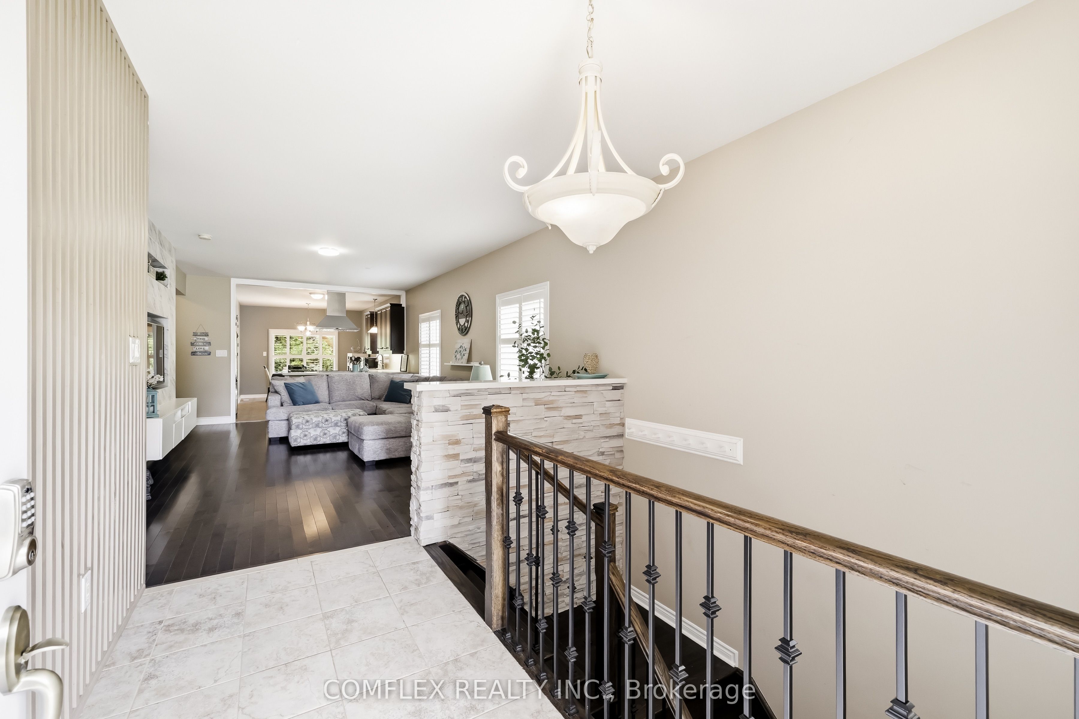 7 Swindells Street, Clarington, ON L1C 0K3 photo 3