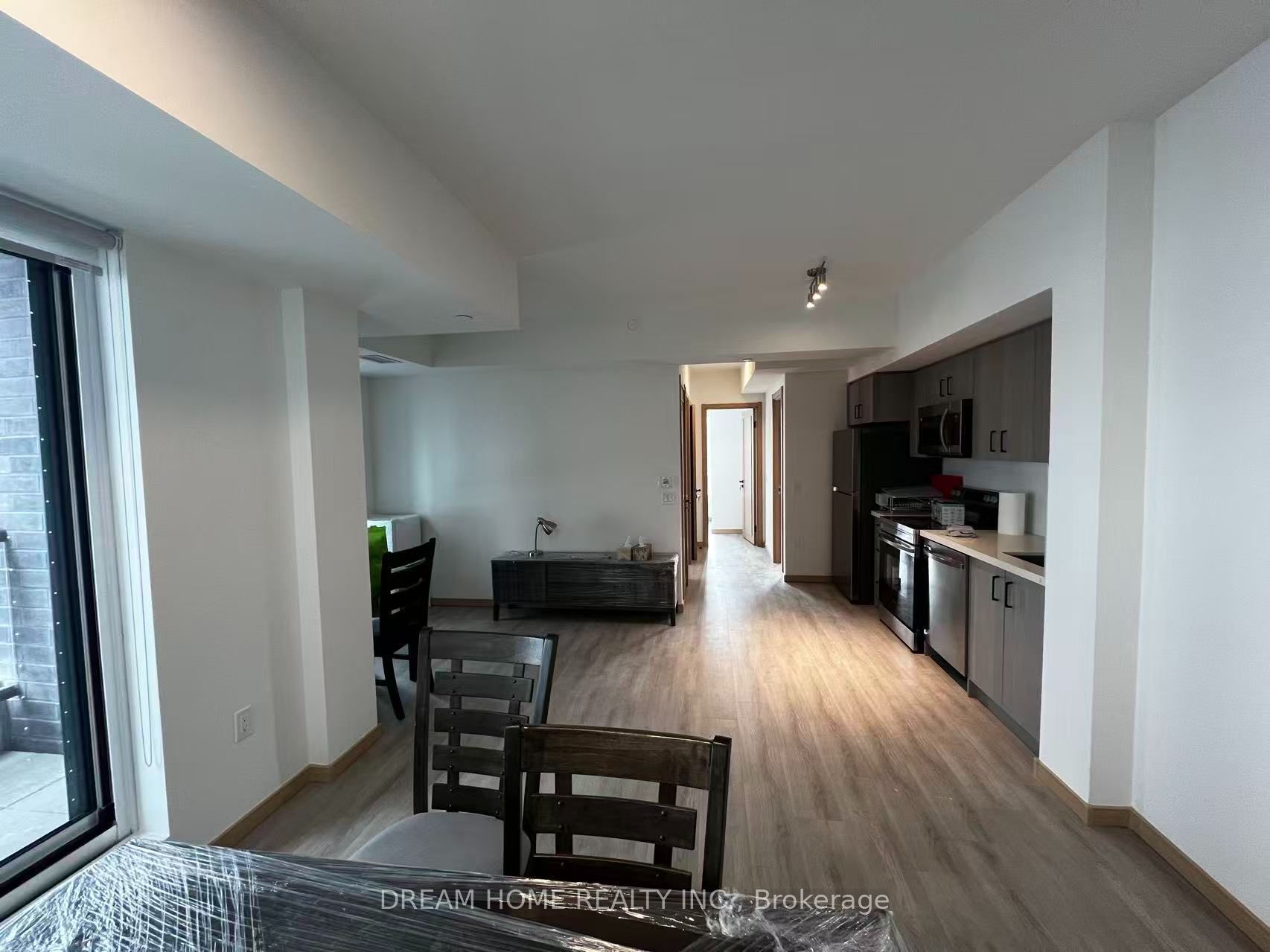 3421 Sheppard Avenue E 217, Toronto, ON M1T 0C2