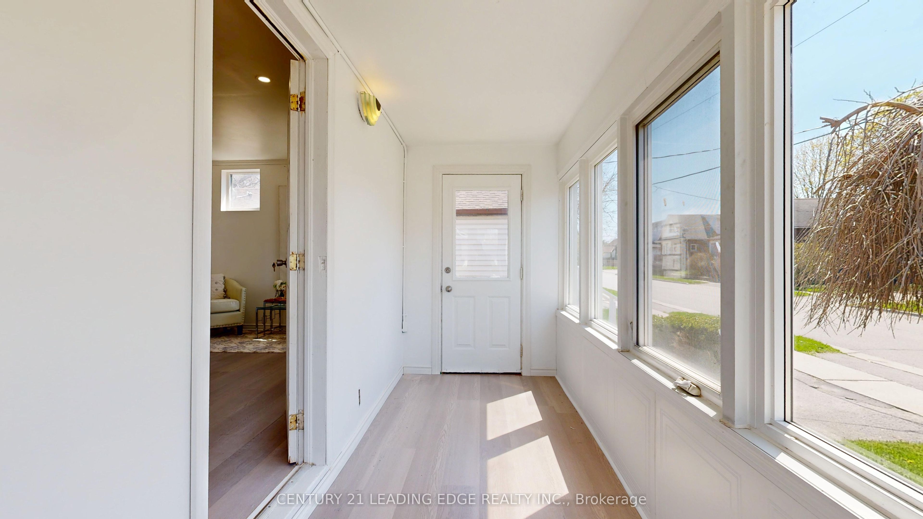 751 Gifford Street, Oshawa, ON L1H 4W1 photo 5