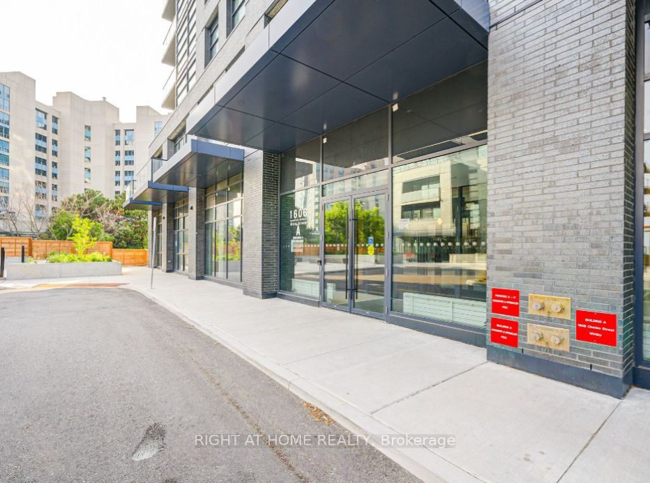 1606 Charles Street 306 A, Whitby, ON L1N 0P1 photo 3